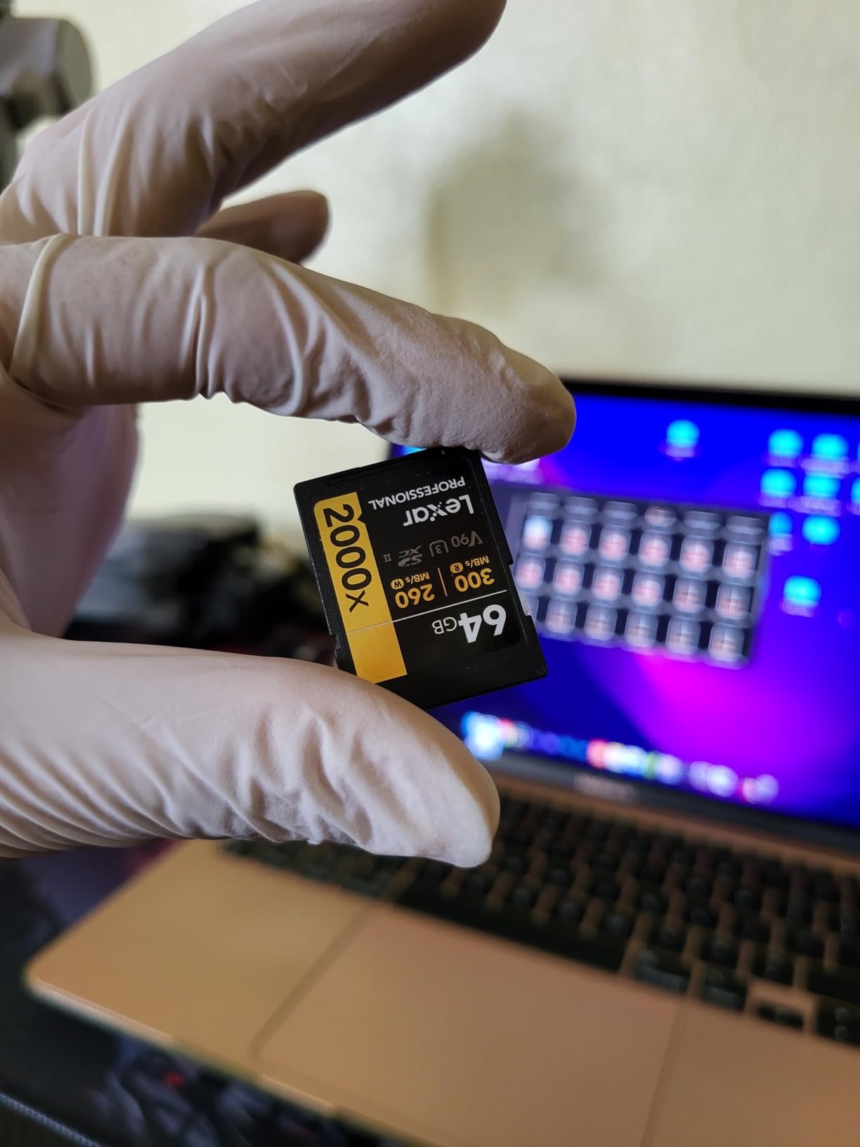 Lexar 64GB 2000x SD Memory Card, 300MB/s Read, 8K, V90, U3, UHS-II | Compatible w/ DSLR, Cinema-Quality Video Cameras, Backwards-compatible with UHS-I Devices, LSD2000064G-BNNNU customer photo 1