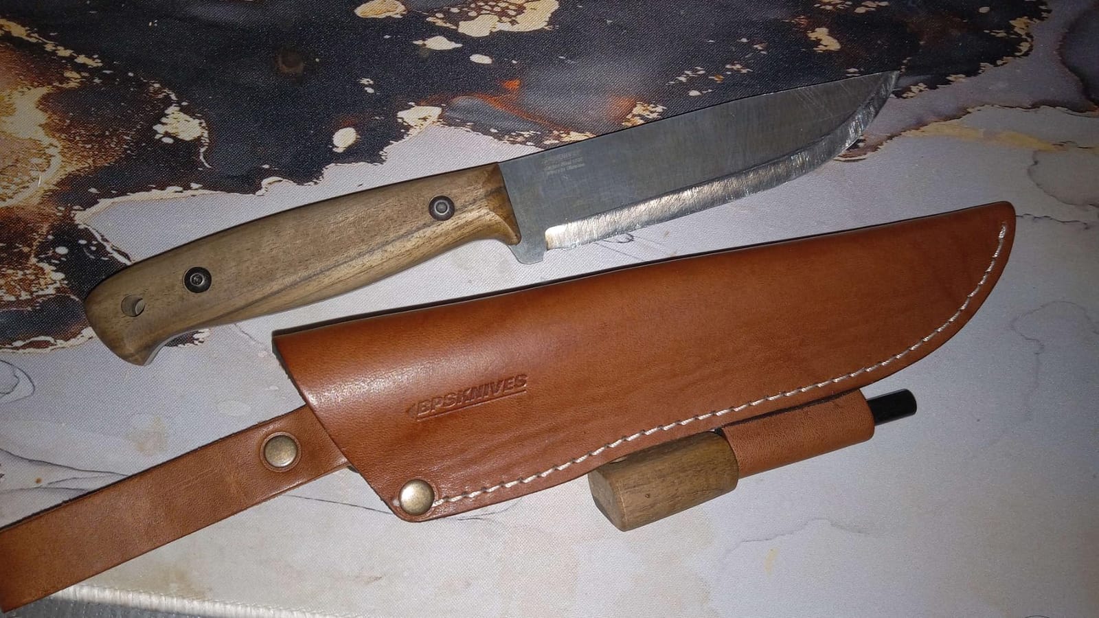 BPSKNIVES Adventurer - Bushcraft Knife - Fixed-Blade Carbon Steel Knife with Leather Sheath and Firestarter - Outdoor Full Tang Knives - Camping Knives - Survival Tactical Camp Knives customer photo 1