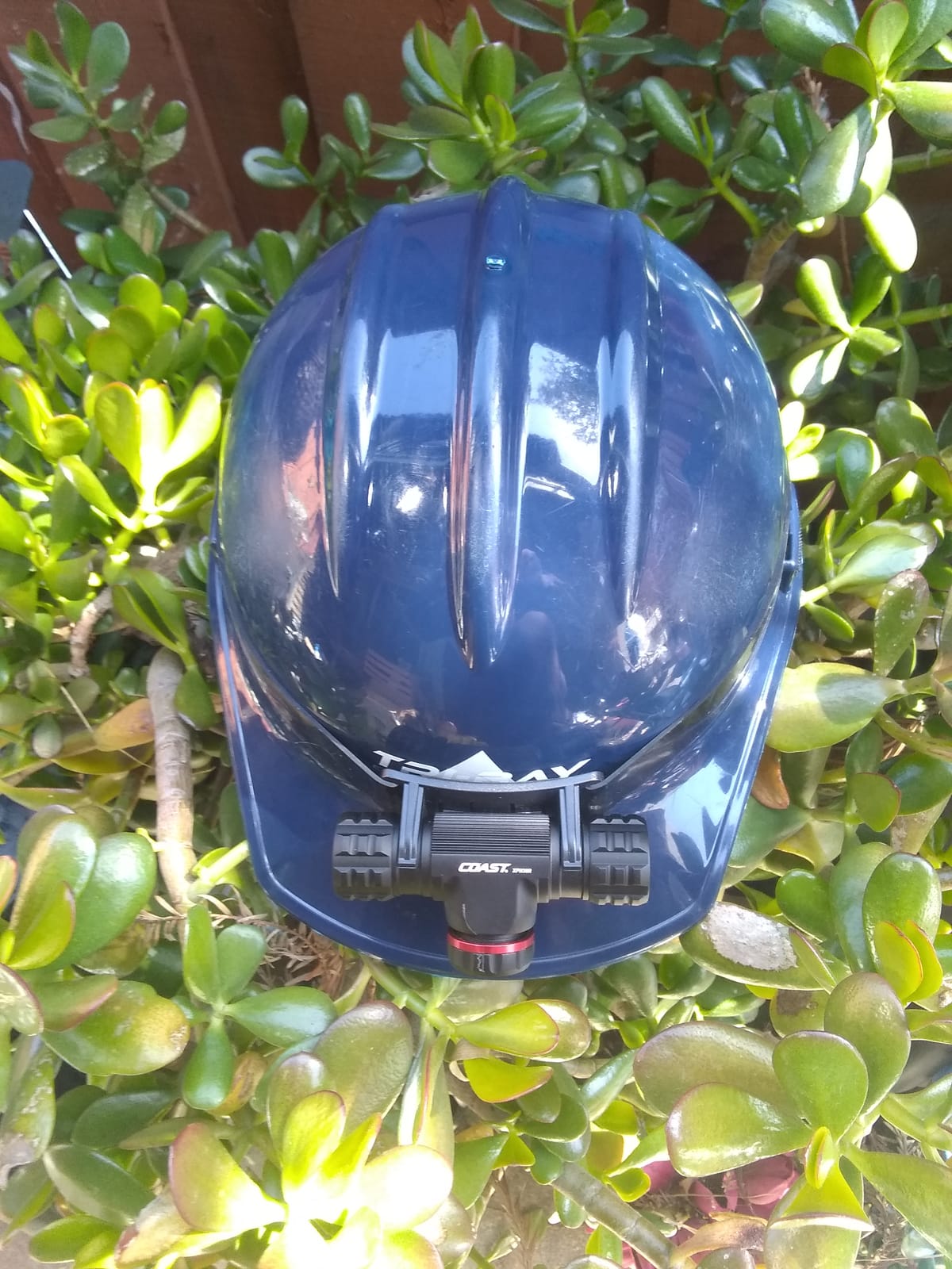 Coast XPH30R 1200 Lumen USB-C Rechargeable Dual Power Headlamp with Twist Focus Beam and Magnetic Base, 4.37 oz. customer photo 1