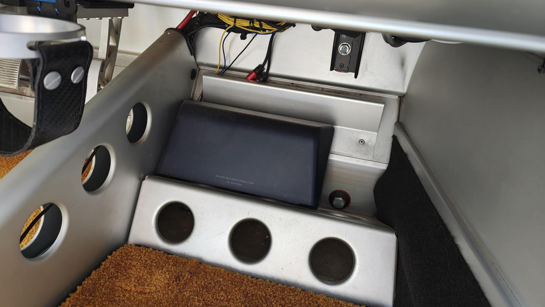 PIONEER TS-WX010A Compact Under-Seat Powered Subwoofer customer photo 2