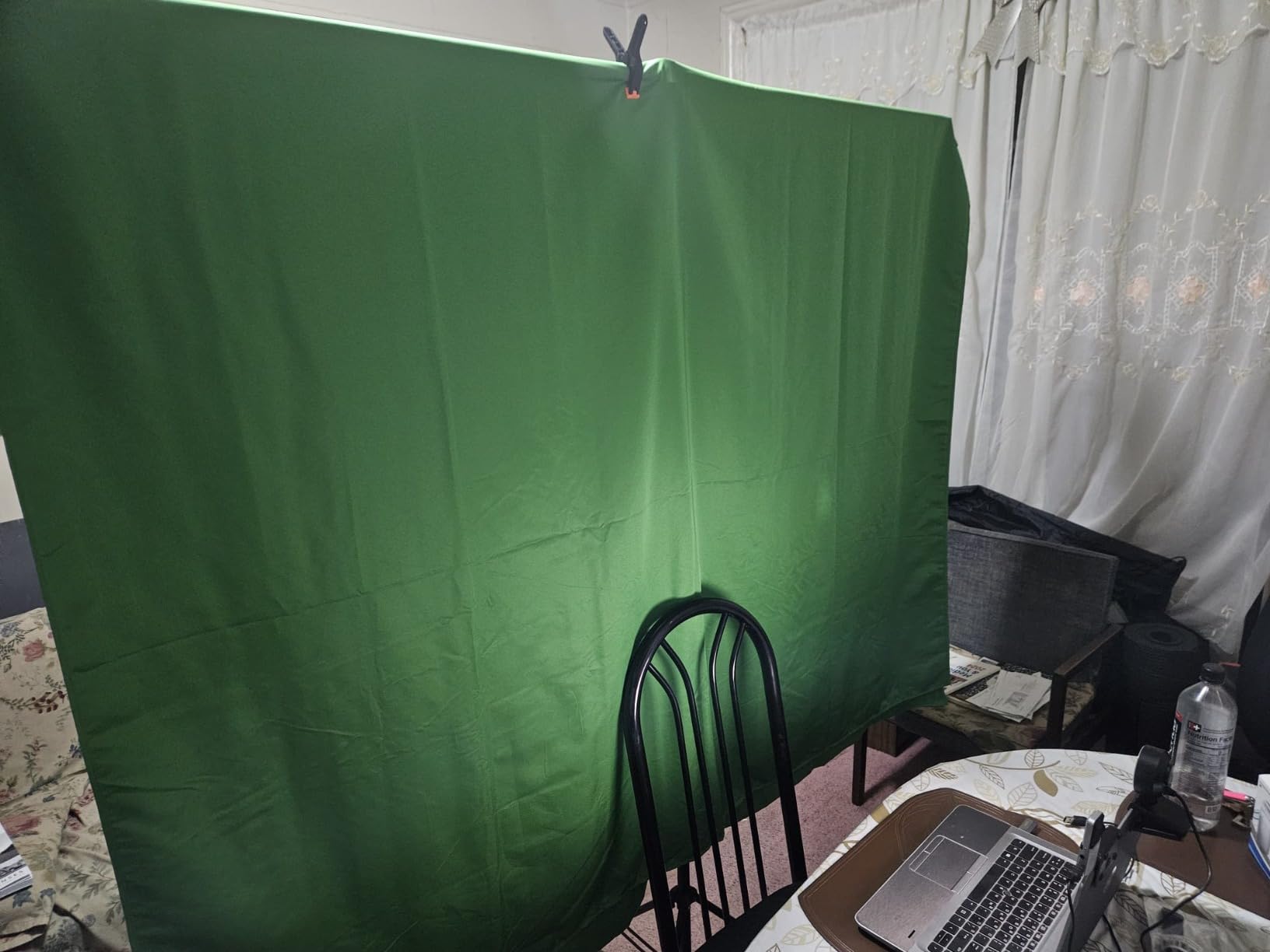 Green Screen Backdrop Kit with Stand, 5X6.5ft Portable Green Screen Backdrop with Stand kit, GreenScreen Background with Stand Carrying Bag Clamp for Streaming Video Zoom customer photo 2