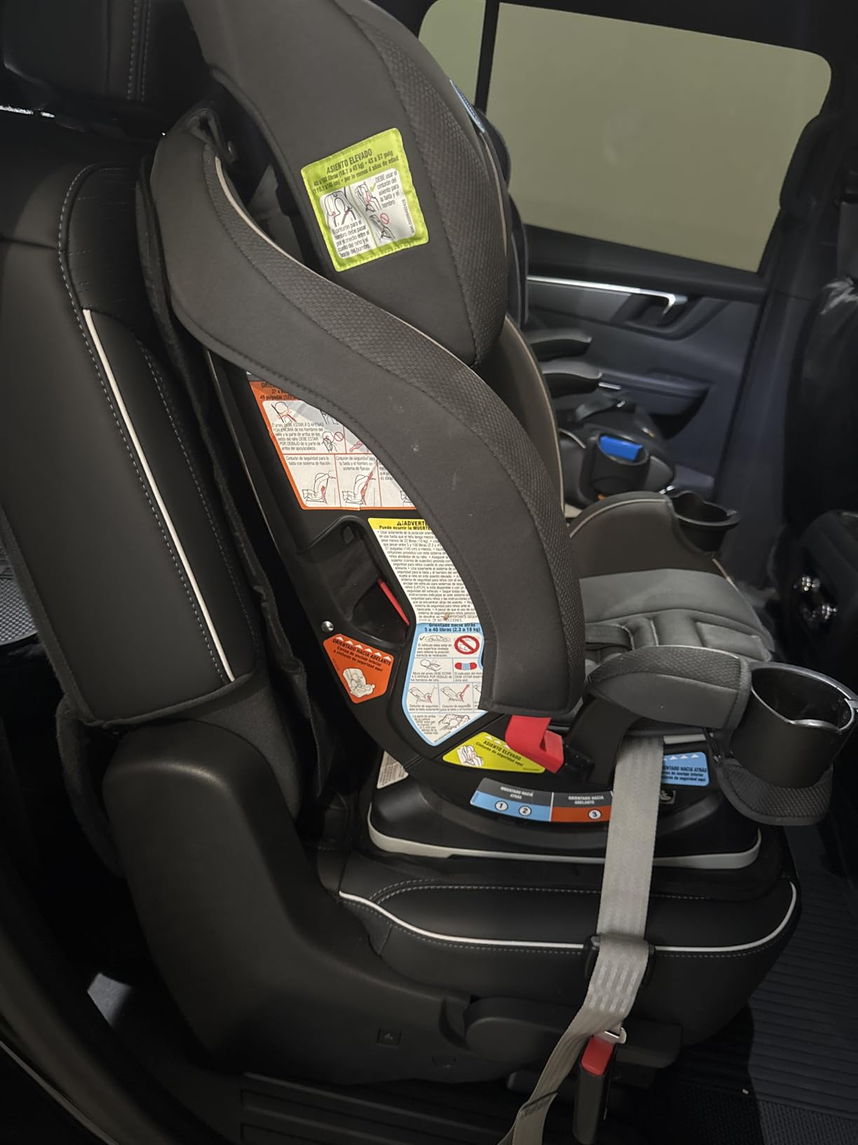 Meolsaek Car Seat Protector for Child Car Seat, Non-Slip Backing No Imprints | Durable Car Seat Mat 600D Fabric, Waterproof Car Seat Cover with Thick Pad customer photo 1