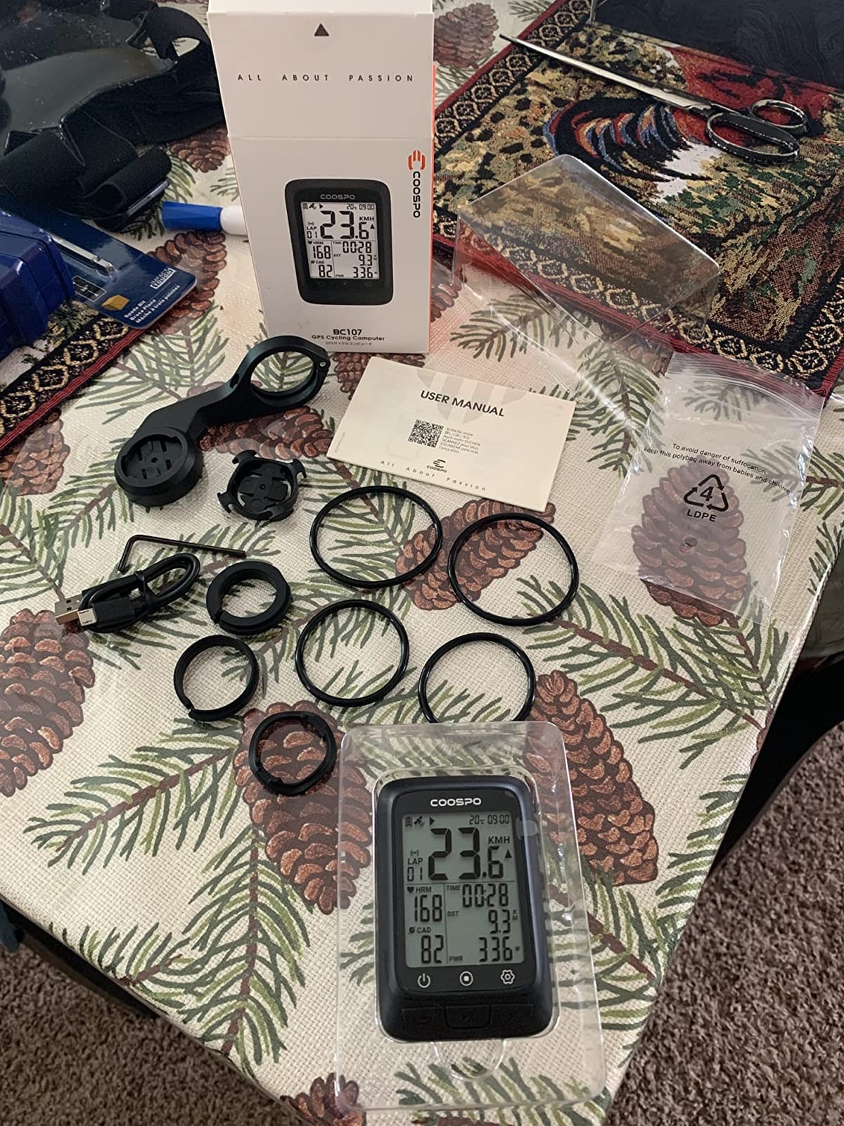 COOSPO Bike Computer GPS Wireless, ANT+ Cycling Computer GPS with Bluetooth, Multifunctional ANT+ Bicycle Computer GPS with 2.4 LCD Screen, Bike Speedometer with Auto Backlight IP67 customer photo 1