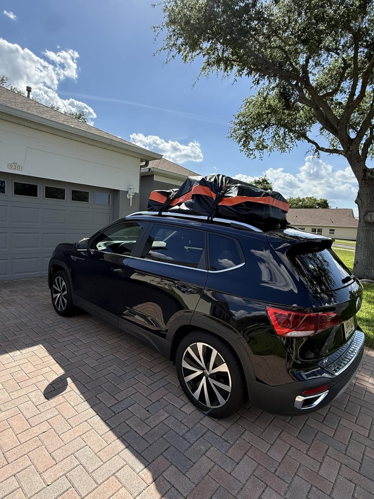 Car Rooftop Cargo Carrier Bag, 21 Cubic Feet 100% Waterproof Heavy Duty 840D Car Roof Bag for All Vehicle with/Without Racks - Anti-Slip Mat, 6 Door Hooks, Storage Bags, 2 Extra Straps, Luggage Lock customer photo 2