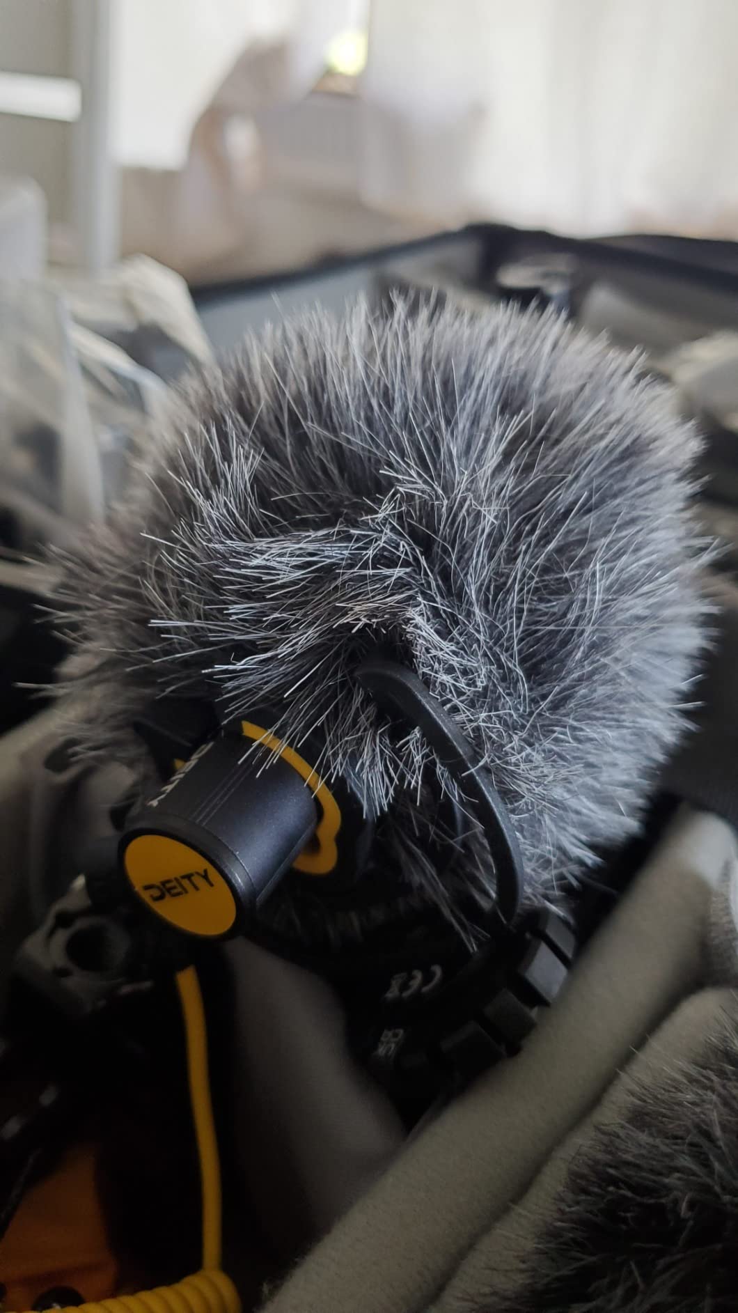 Deity V-Mic D4 Mini Supercardioid On-Camera Mic for DSLR & Vlog | 20mph Wind Rating, Plug-in Power, TRS/TRRS Cables, Dual-track input. Ideal for Podcasts, Interviews, YouTube, and vlogging customer photo 1