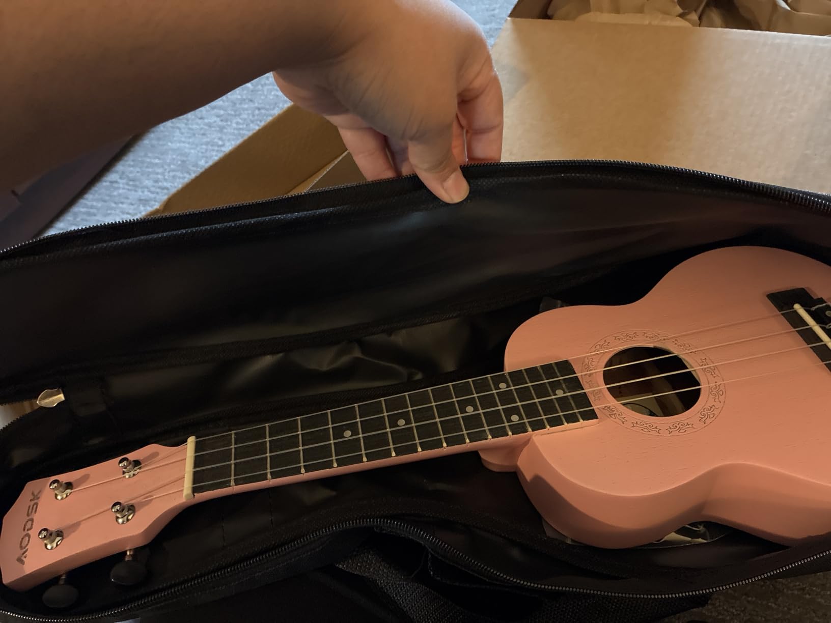 AODSK Soprano Ukulele for Beginner 21 Inch Ukelele Kit with Gig Bag StrapTuner Nylon String 4 Picks Cloth Online Lesson Holiday Gift customer photo 2