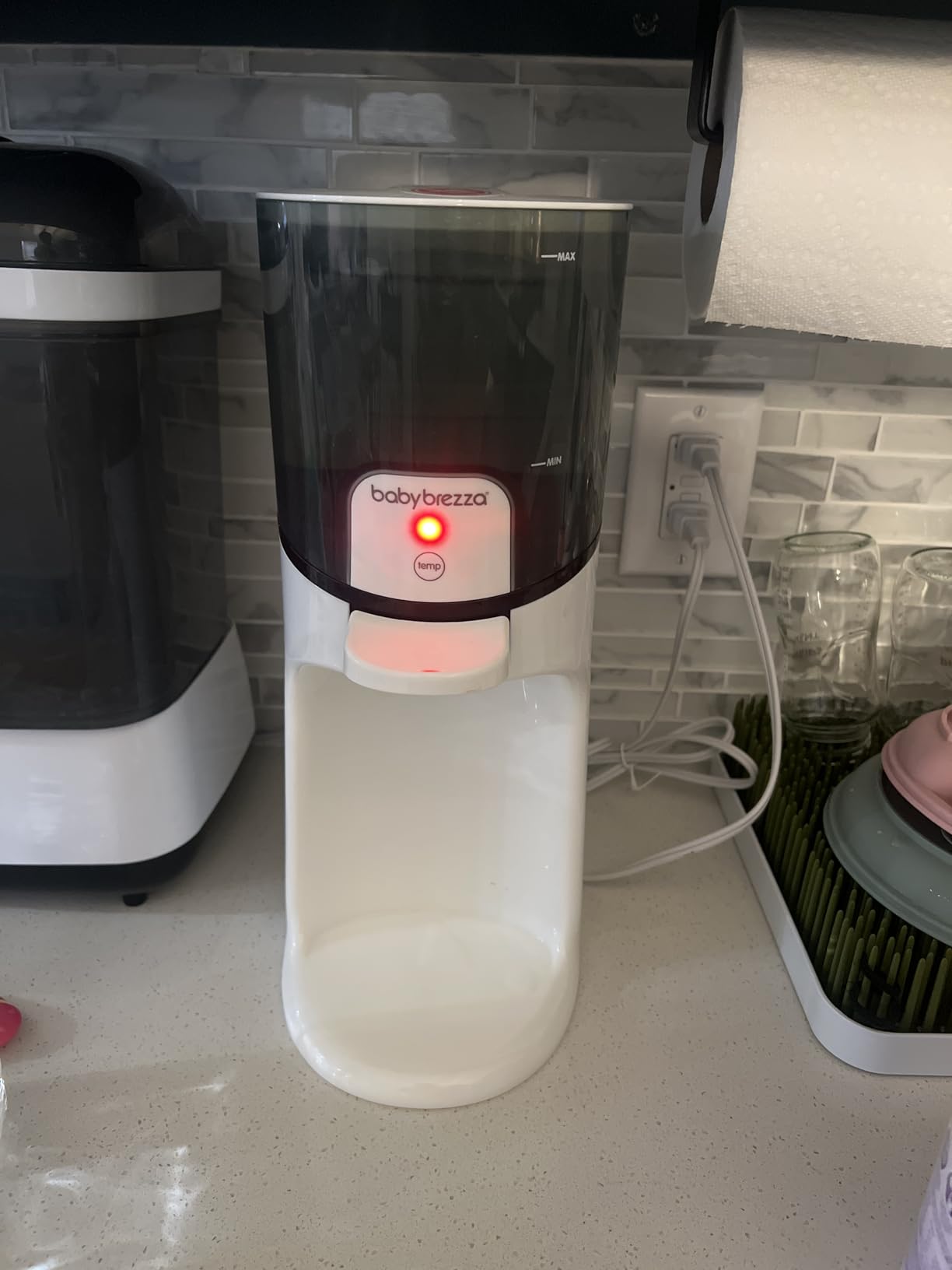 Baby Brezza Instant Baby Bottle Maker with 3 Temperature Settings | Always Ready Formula Warming, 50oz Tank Capacity, 24/7 Warm Water Dispenser, Electric Kettle Alternative customer photo 1