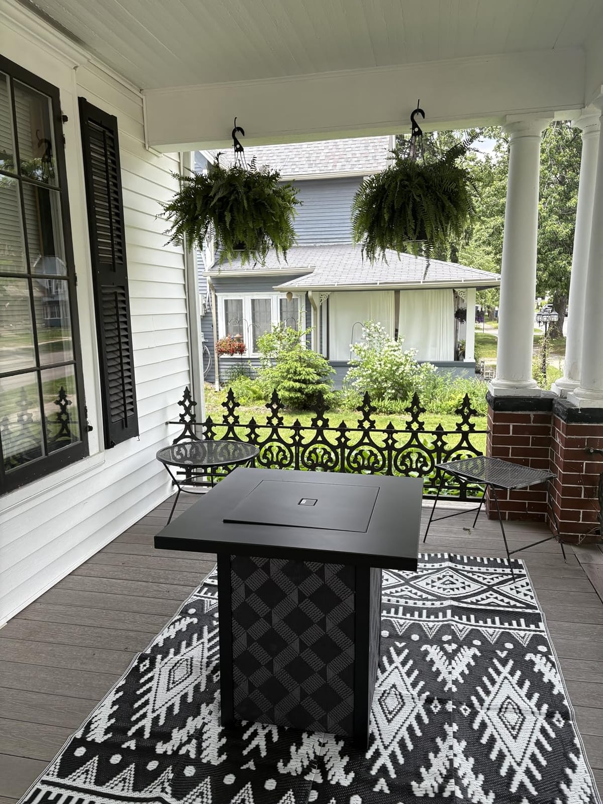 Ciays 28 Inch Propane Fire Pit CSA-Listed Outdoor Fire Pit Table, 50,000 BTU Steel Gas Fire Pits with Lid and Lava Rock, Add Warmth and Ambiance to Parties On Patio Deck Garden, Black, CIFPT3-N1 customer photo 1