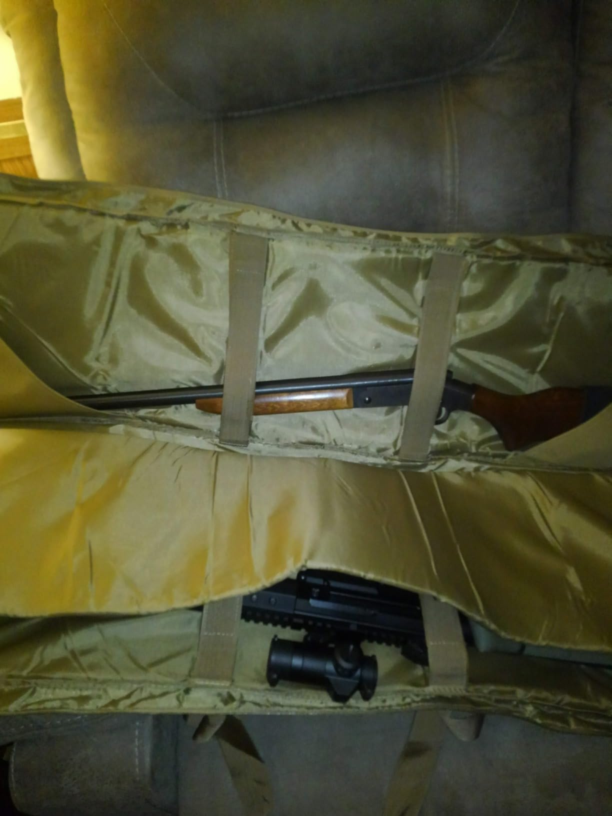 Double Rifle Case for 2 Scoped Rifles & Pistols 32/36/42/48'' Molle Gun Bag | Lockable Zippers, Concealed Straps, Heavy-duty 600D Oxford, Pistol/Ammo Pockets for Range, Hunting, Travel customer photo 2