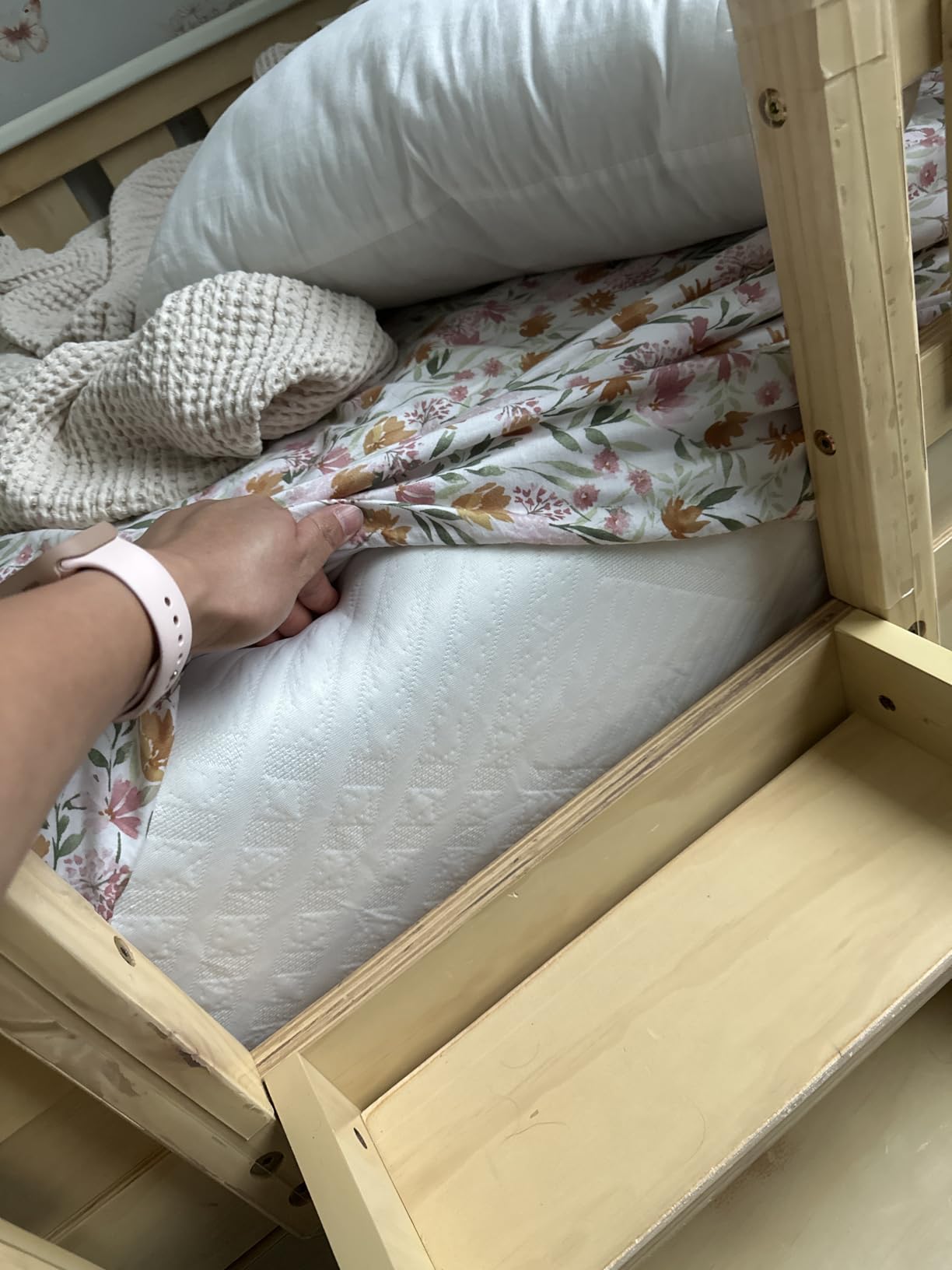 MLILY 8 Inch Twin Mattress for Kids Green Tea Memory Foam Medium Firm, Bed in a Box, CertiPUR-US customer photo 1