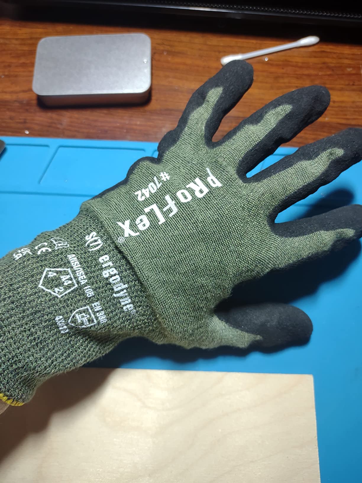 Ergodyne ProFlex 7042 Cut Resistant Work Gloves, ANSI A4, Contact Heat Resistant, Sandy Nitrile Coated Palms, 18g Aramid customer photo 1