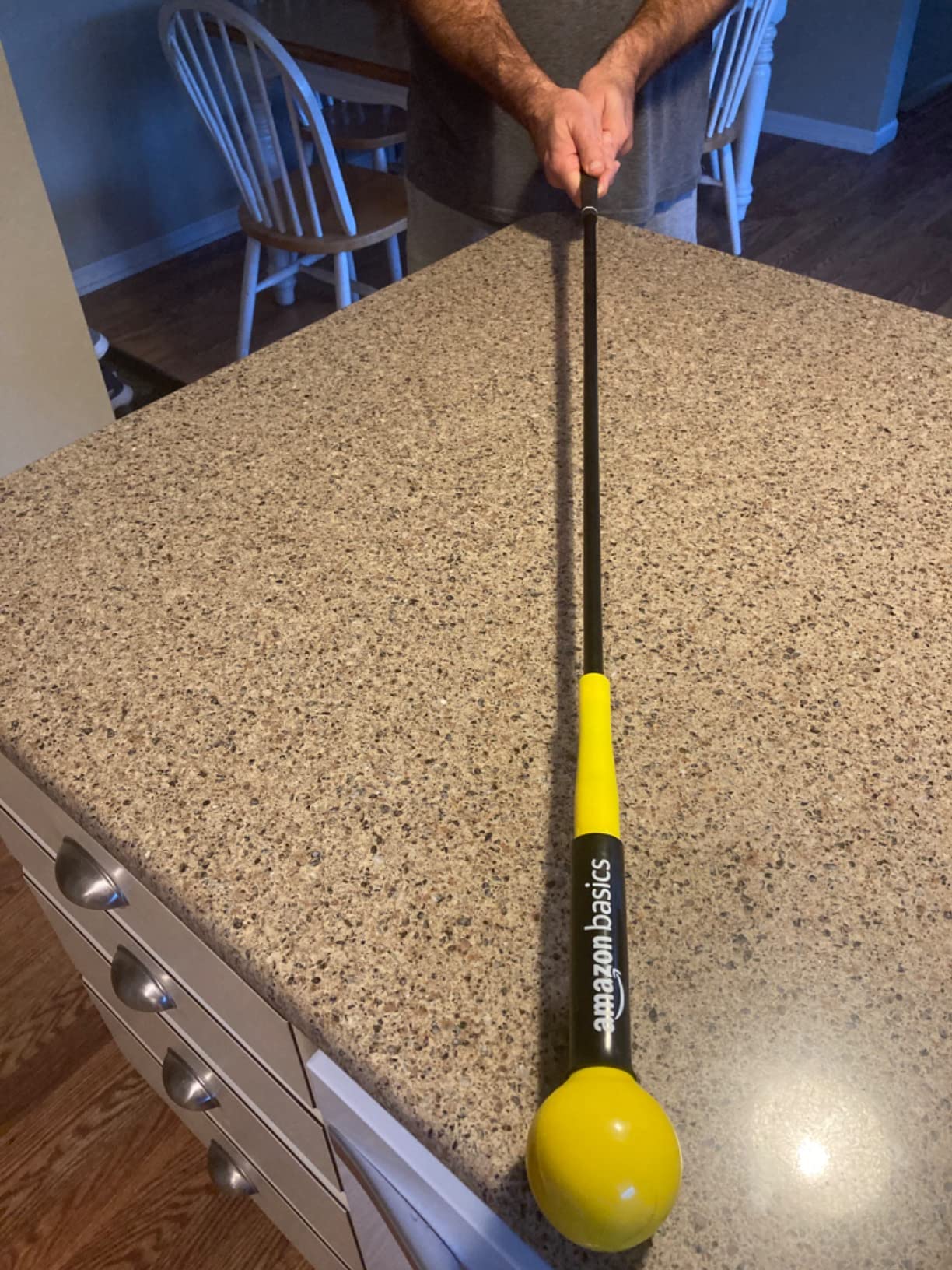 Amazon Basics Golf Swing Trainer Aid and Warm-Up Practice Stick for Grip, Balance, Distance and Power Training customer photo 1