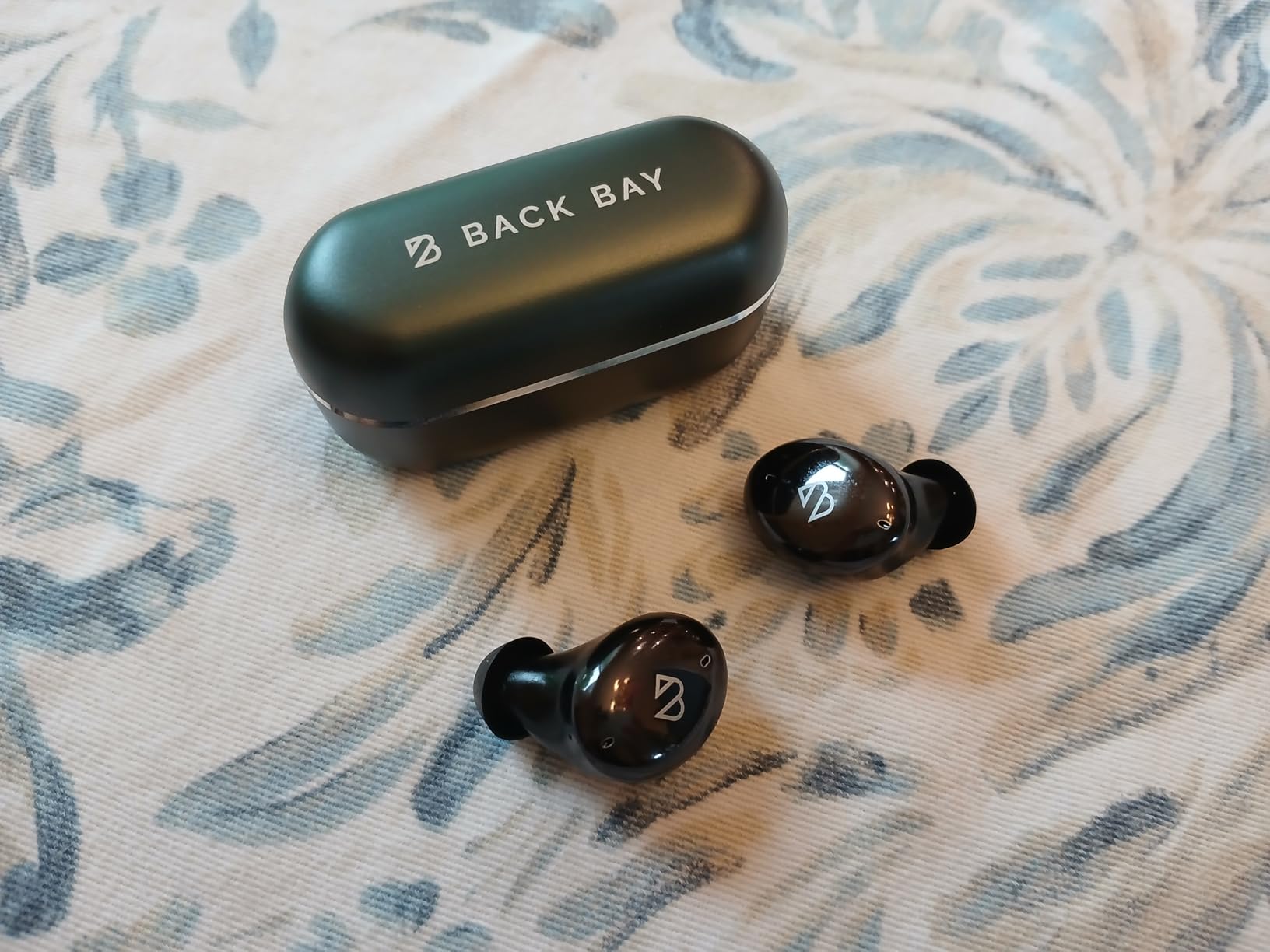 Back Bay Audio Wireless Earbuds for Small Ears, Award-Winning Sound w/Bass Mode, Durable Sweatproof Bluetooth Earbuds, Comfortable for All Ears customer photo 2