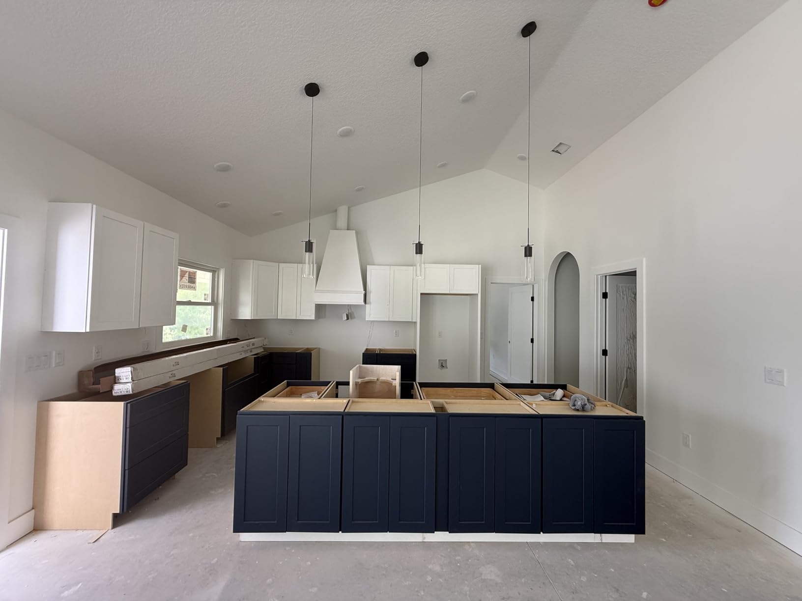 Nickel Pendant Ceiling Light Fixture, 3 Pack Crystal Bubble Pendant Lights Kitchen Island with Clear Cylinder Glass Shade, 6500K Integrated Led Modern Island Light for Kitchen, Dining Room, Bar customer photo 1