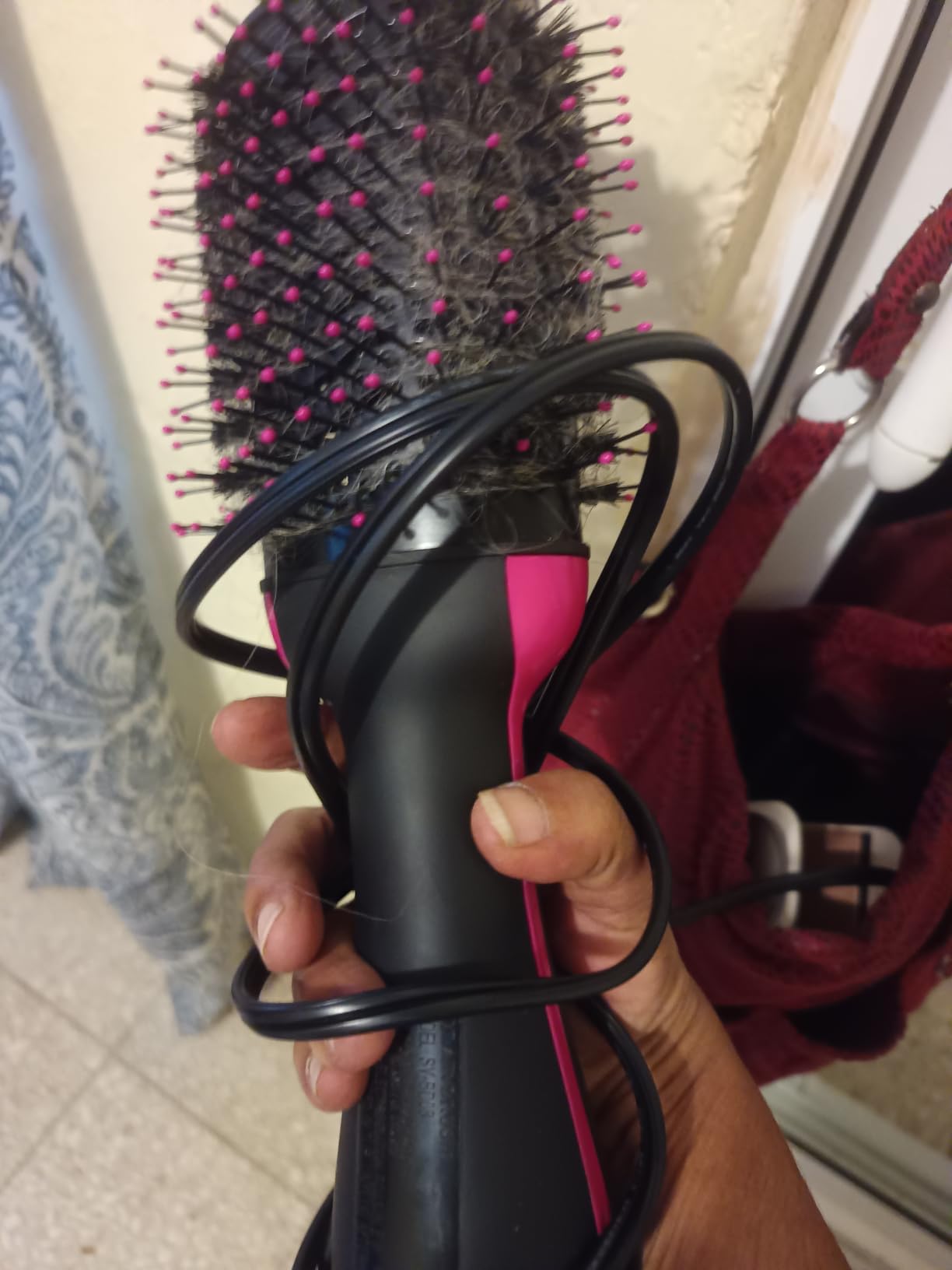 Dimecano Hair Dryer Brush, 4 in 1 One Step Hair Dryer and Styler Volumizer, Professional Hot Air Brush with Negative Ion Anti-frizz Blowout for Drying, Straightening, Salon, Black Pink customer photo 1