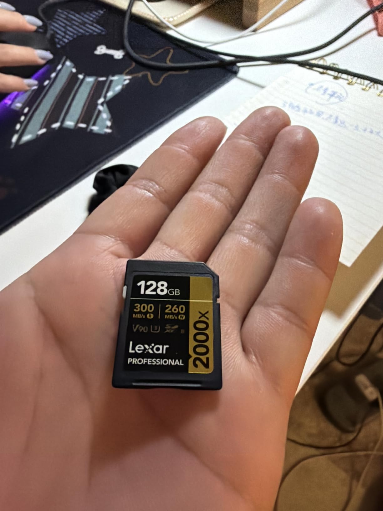 Lexar 256GB 2000x SD Memory Card, 300MB/s Read, 8K, V90, U3, UHS-II | Compatible w/ DSLR, Cinema-Quality Video Cameras customer photo 2