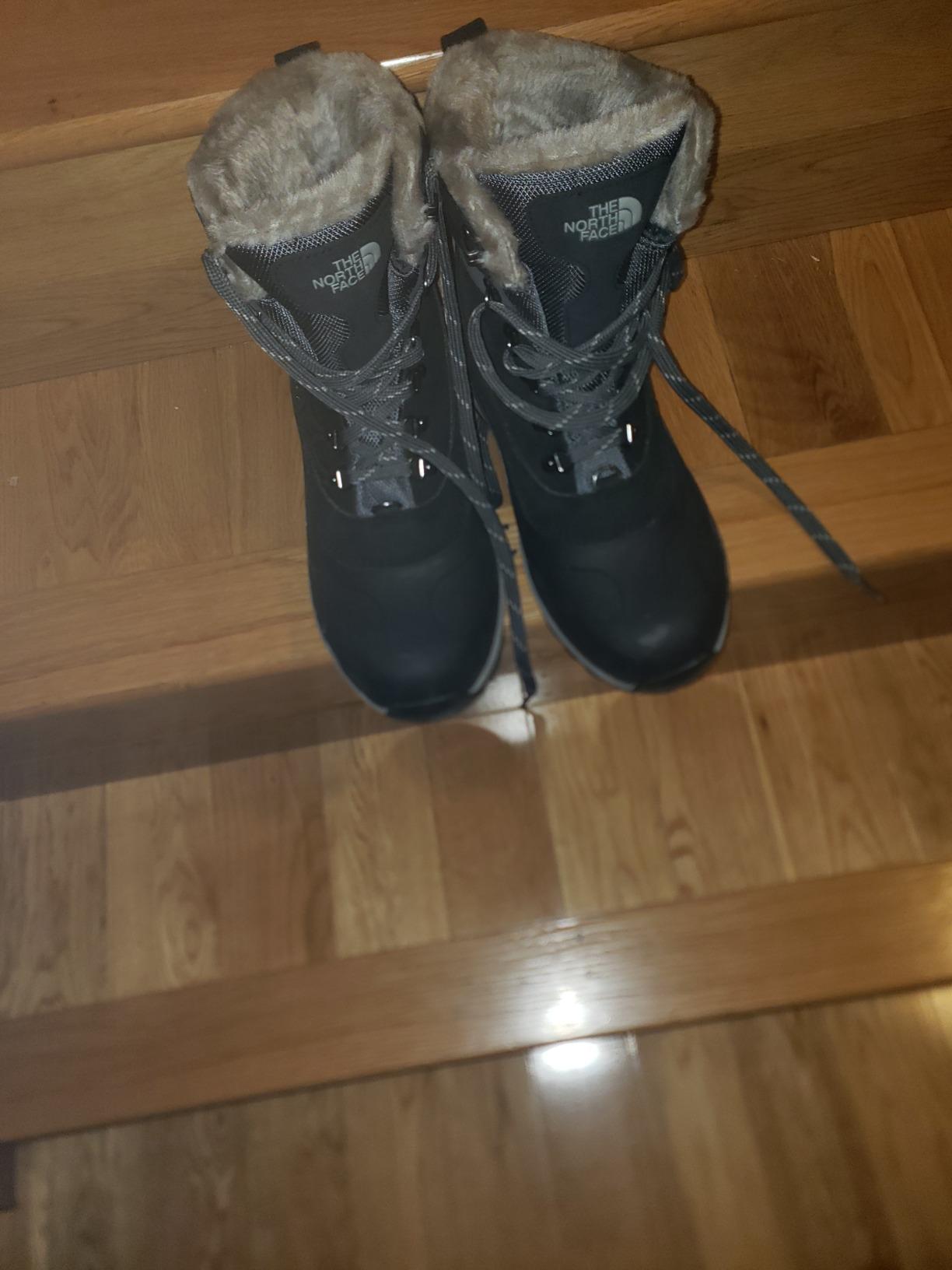 THE NORTH FACE Women's Chilkat V 400 Waterproof Snow Boot | 400g of Premium Insulation customer photo 2