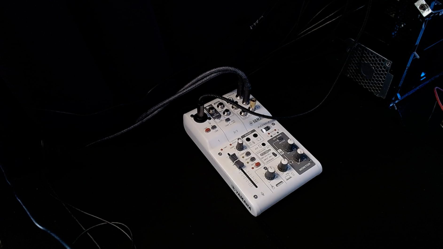 Yamaha AG03MK2 Black 6-Channel Live Streaming Loopback Mixer/USB Interface with Steinberg Software Suite customer photo 1