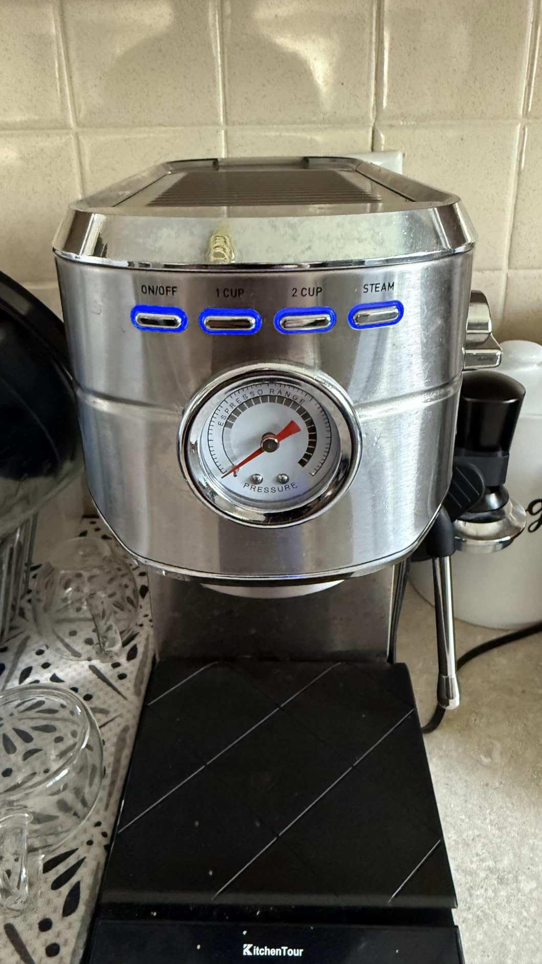 CASABREWS CM5418 Compact Espresso Machine with Milk Frothing Steam Wand | Stainless Steel, 20-Bar Pump, Built-in Pressure Gauge, Powerful Steam Wand for Cappuccino Latte for Home, 34oz Water Tank customer photo 2