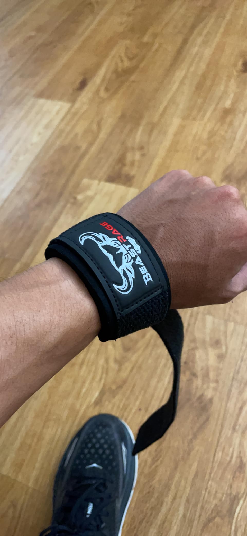 BEAST RAGE Lifting Wrist Straps for Weightlifting, Straps Gym Grip Power Workouts Lifting Straps Padded Neoprene & Premium Cotton Men Women, Deadlift Bodybuilding Exercise Lifting Straps customer photo 1