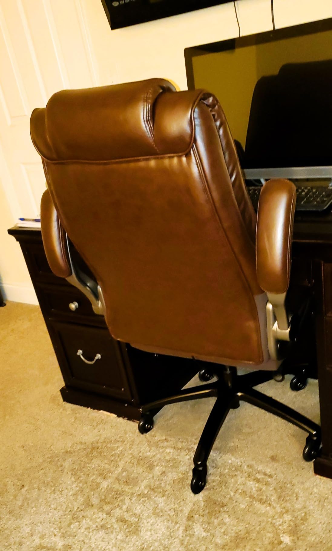 High Back Office Chair, Ergonomic Executive Computer Desk Chair | Flip Arms, Adjustable Built-in Lumbar Support, Thick Padded customer photo 2