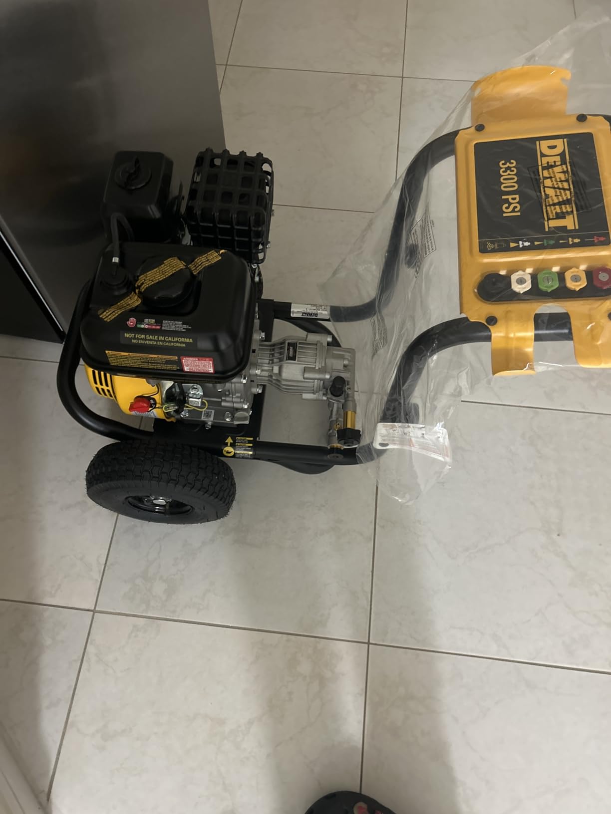 DeWalt 3300 PSI Gas Pressure Washer, 2.4 GPM, Residential Model DXPW3300-S | Gas Power Washer For Homeowners. AAA Axial Cam Pump, 25' Hose, 5 Nozzles, Ergonomic Spray Gun. 49-State Compliant. DXPW3300-S customer photo 1