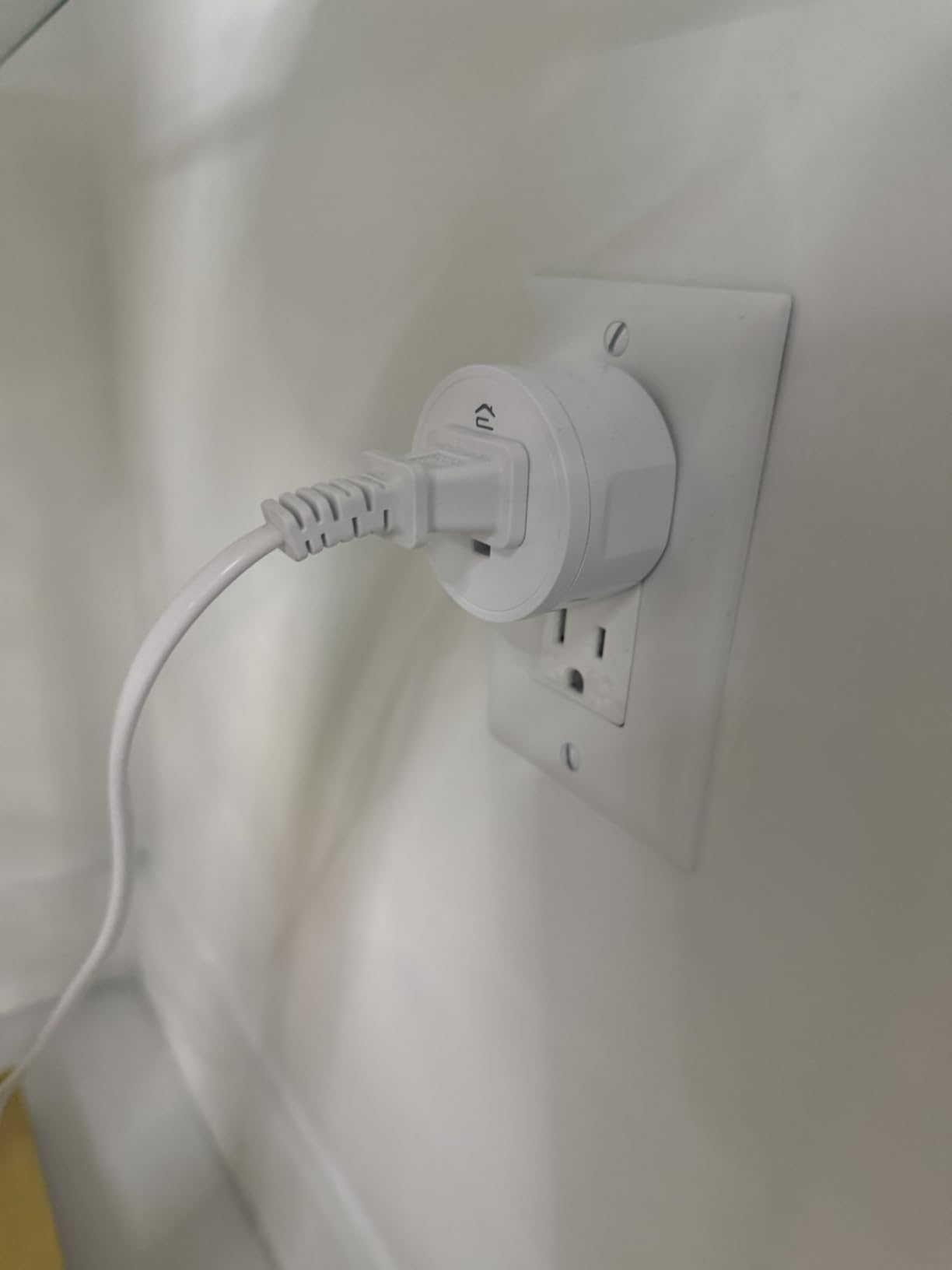 EIGHTREE 15A Smart Plug Works with Alexa & Google Home, Smart Outlet 4 Pack | WiFi Plugs for Smart Home, Voice & App Remote Control, Smart Outlet Timer, No Hub Required, FCC & ETL Certified, 2.4GHz Only customer photo 1