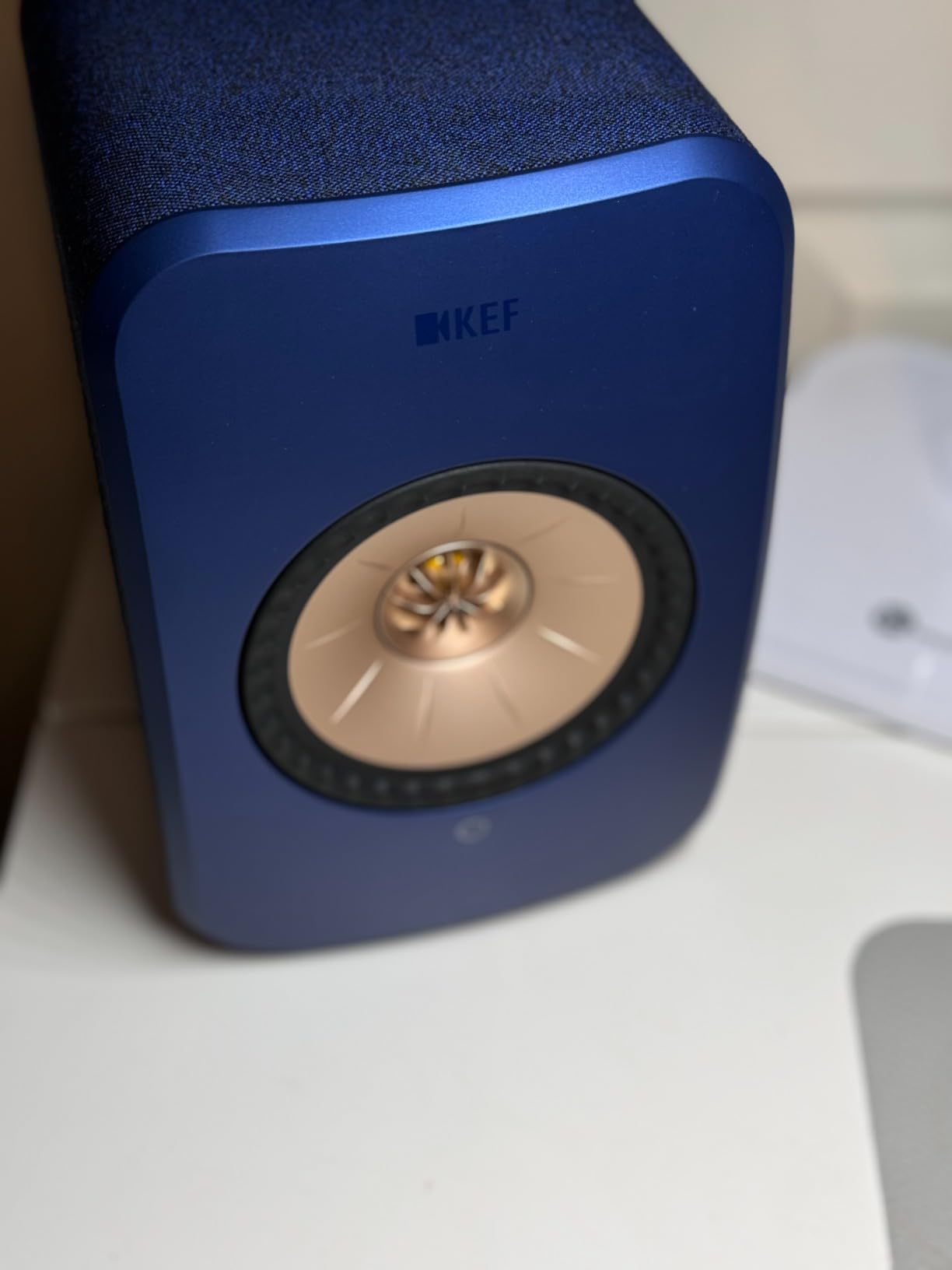 KEF LSX II Wireless HiFi Speaker System (Carbon Black) customer photo 1