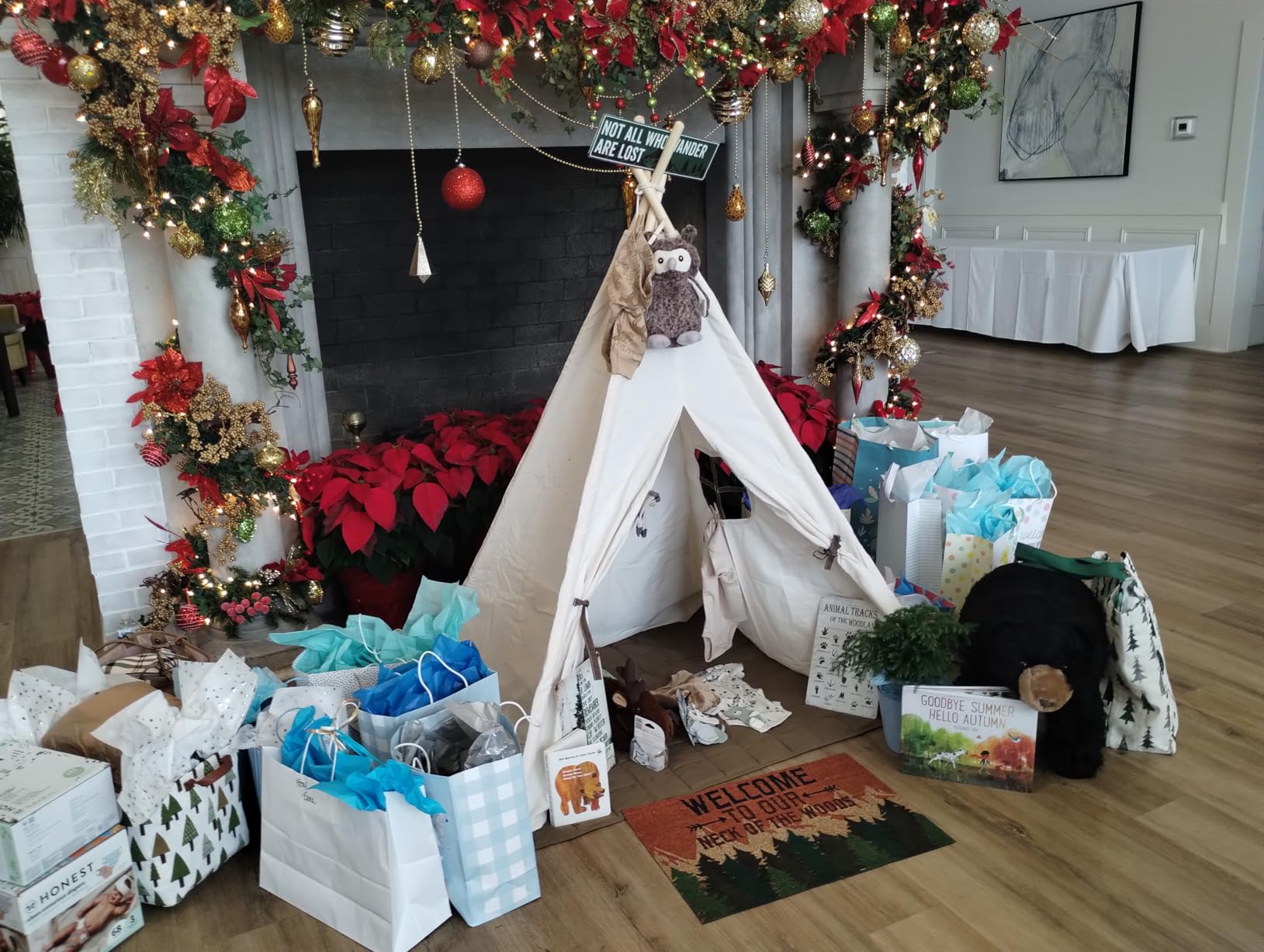 besrey Teepee Tent for Kids, Cotton Play Tent with LED Lights | 47.2