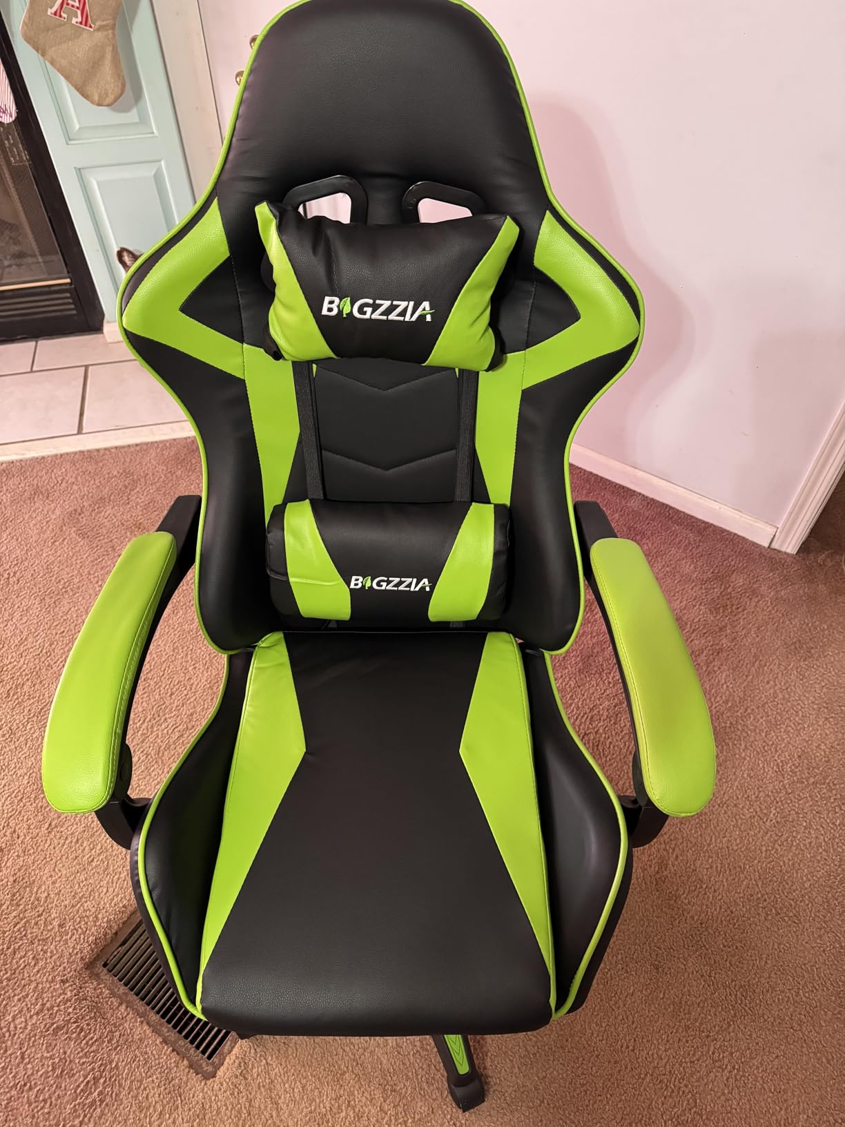 Bigzzia Ergonomic Gaming Chair with Lumbar Support for Kids & Adults, Green | High Back Office Desk & Computer Gamer Chair with Headrest, Linked Armrests, Racing Style Recline, 360°-Swivel Seat customer photo 1