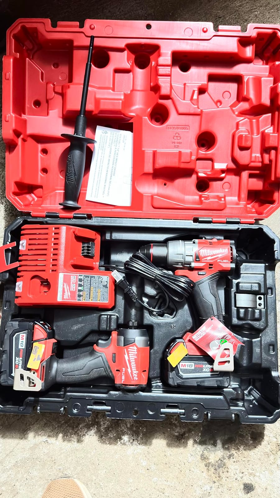 Milwaukee Electric - M18 Fuel 2-Tool Combo KIT customer photo 2