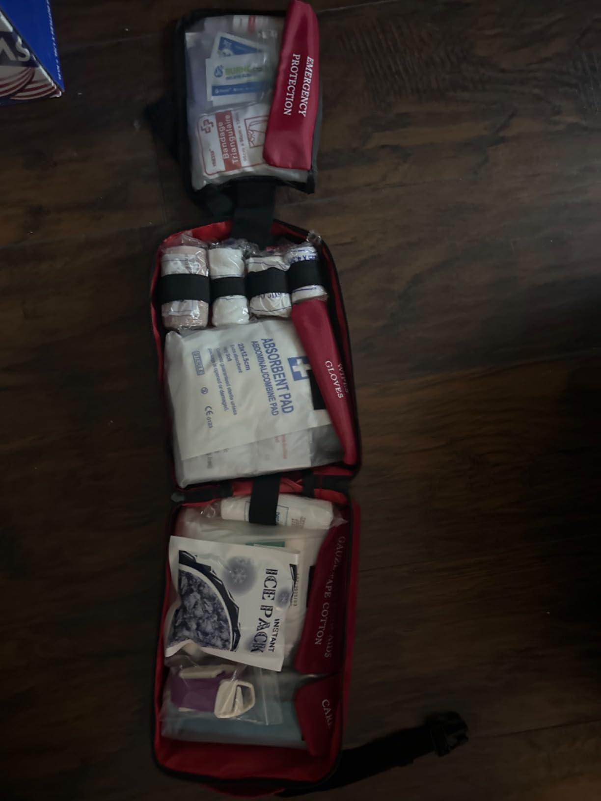 VRIEXSD 400 Piece Large First Aid Kit for Home, Car, Travel, Camping customer photo 1