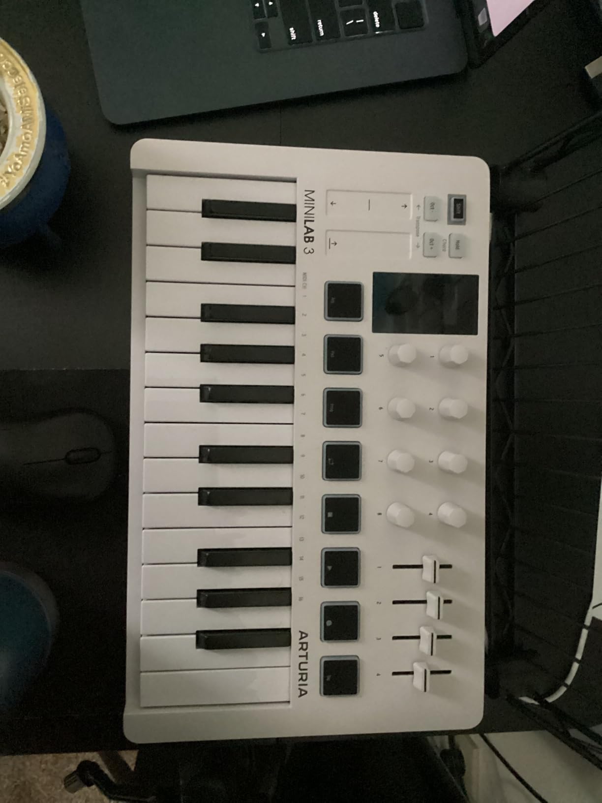 Arturia MiniLab 3 Universal MIDI Controller, White | All in One Software Package, 25 Keys, 8 Multi-Color Pads, White customer photo 2