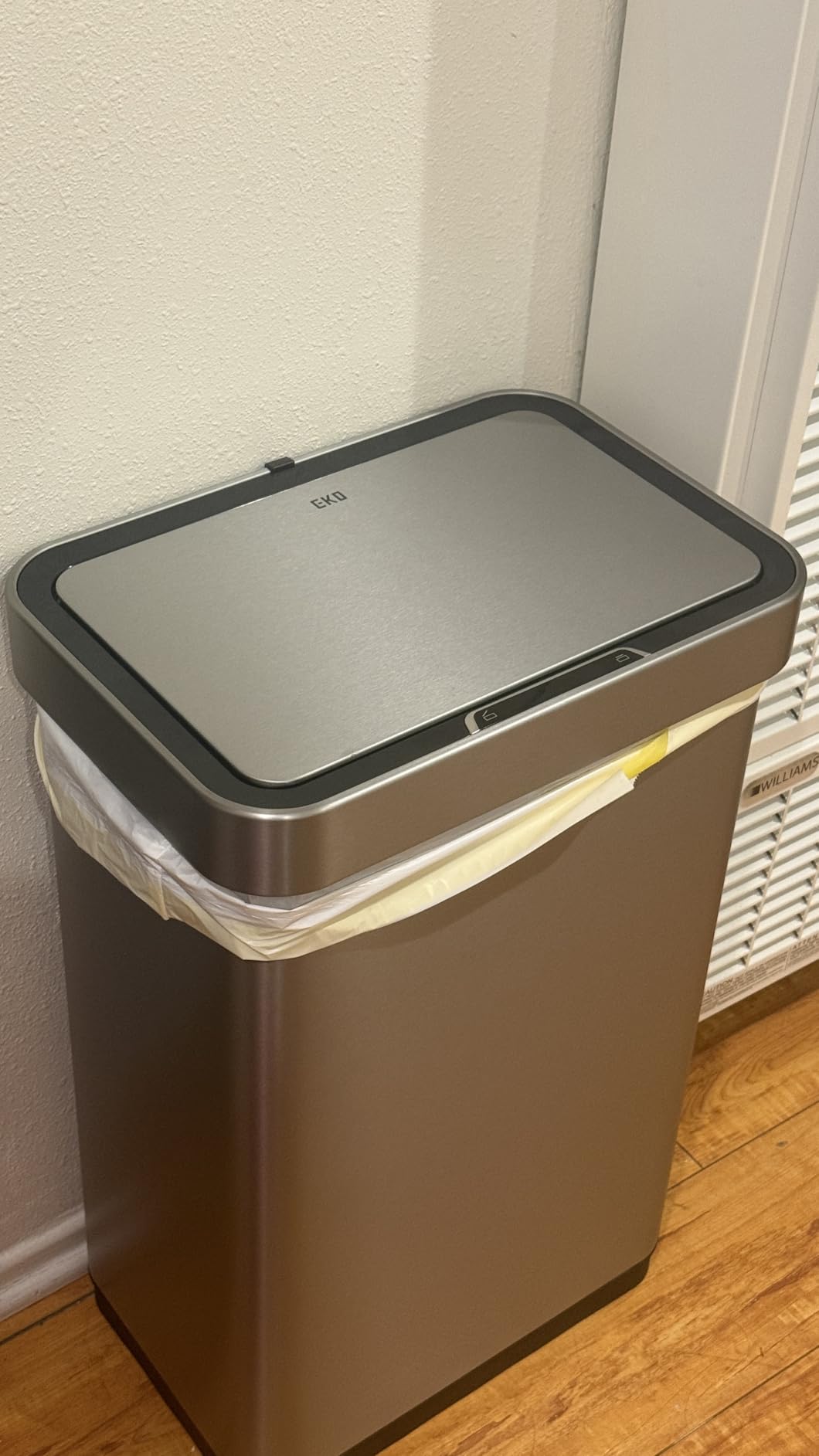 EKO Deluxe Mirage-T 50 Liter / 13.2 Gallon Touchless Rectangular Motion Sensor Trash Can or Recycling Bin, Matte Stainless Steel Finish customer photo 2