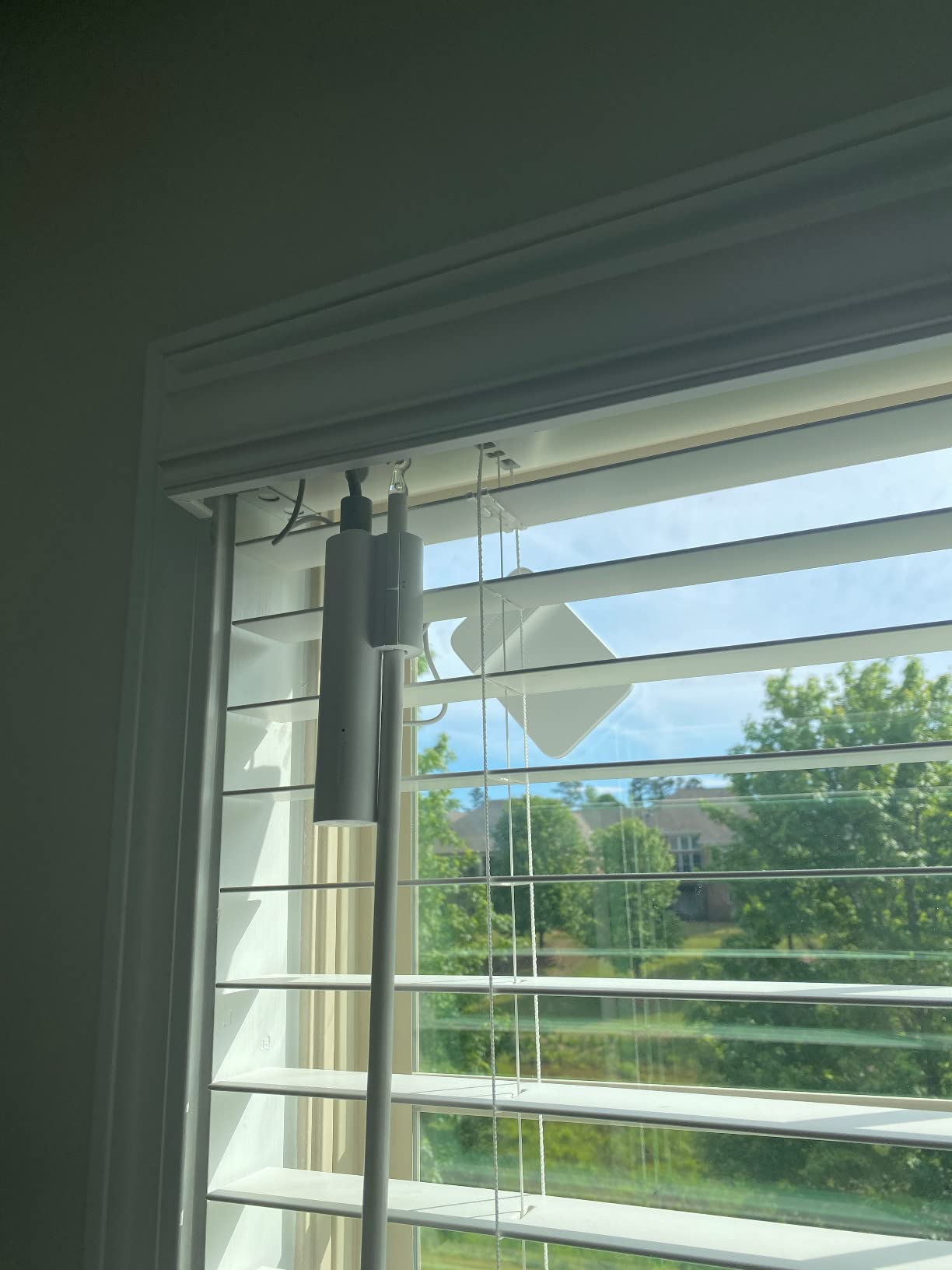 SwitchBot Blind Tilt Motorized Blinds - Smart Electric Blinds, Automatic Blind Opener and Closer, Solar Powered, Light Sensing Control, Add Hub Mini to Make it Compatible with Alexa & Google Home customer photo 1