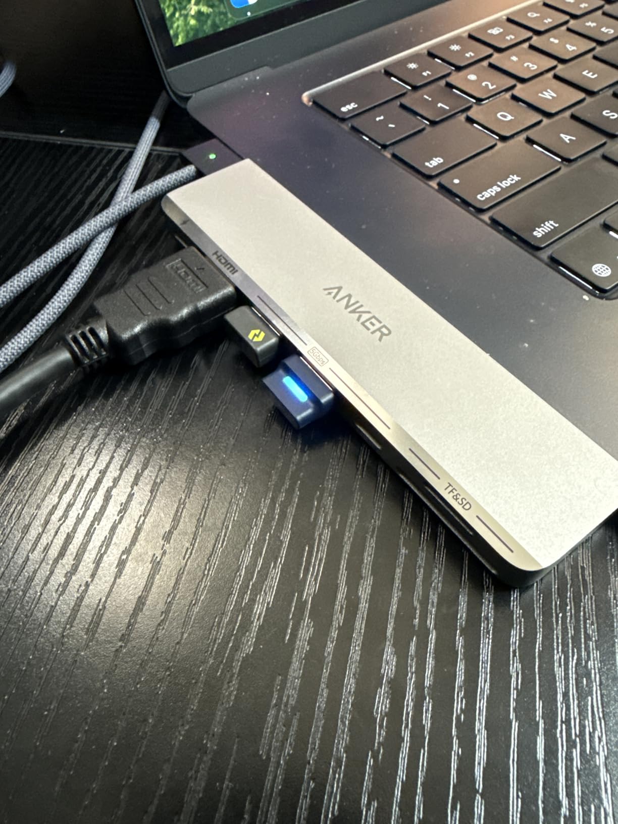 Anker USB-C Hub for MacBook, 7-in-2 Mac Dock with 4K@60Hz HDMI | Thunderbolt 4 Compatible, USB-C and 2 USB-A 5Gbps Data Ports, for MacBook Pro, MacBook Air M4/M5 and More customer photo 1