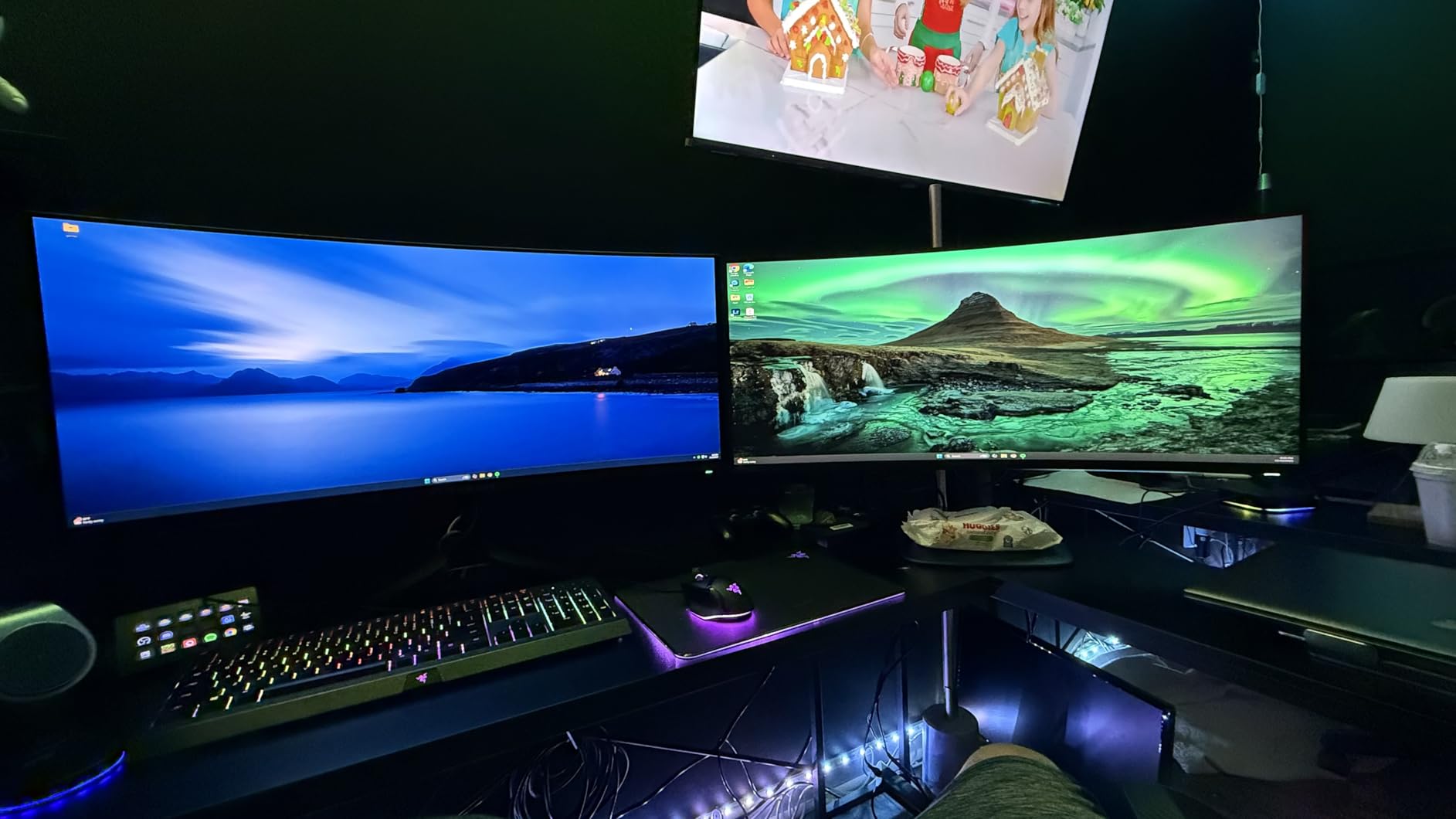 Alienware AW3423DWF Curved QD-OLED Gaming Monitor - 34-inch Quantum Dot, 0.1Ms 165Hz 21:9, 99.3% DCI-P3 Color Gamut, VESA DisplayHDR, 400, AMD FreeSync Premium Pro - Black customer photo 2