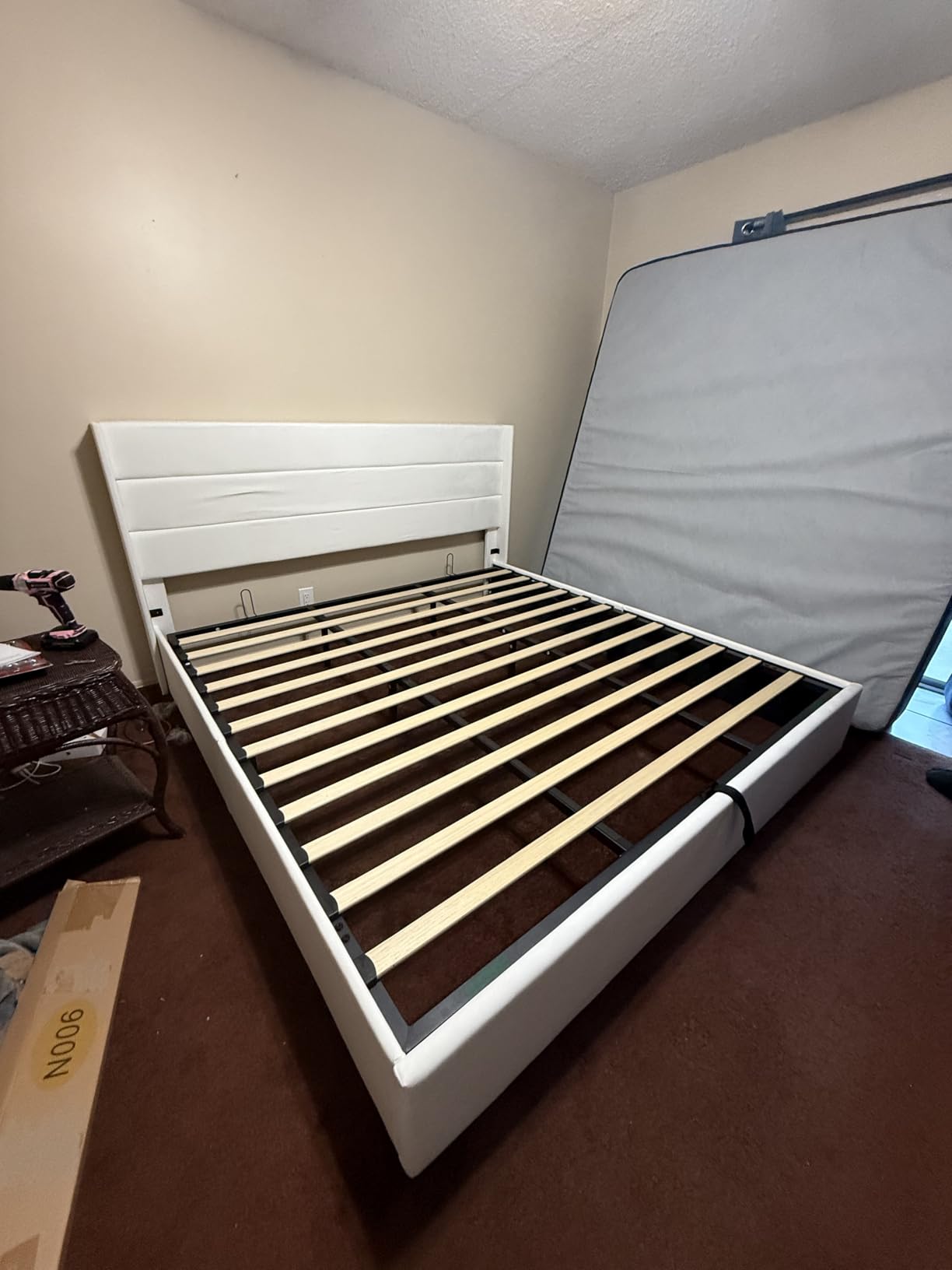 SHA CERLIN Queen Size Lift Up Hydraulic Storage Bed Frame Light Beige customer photo 1