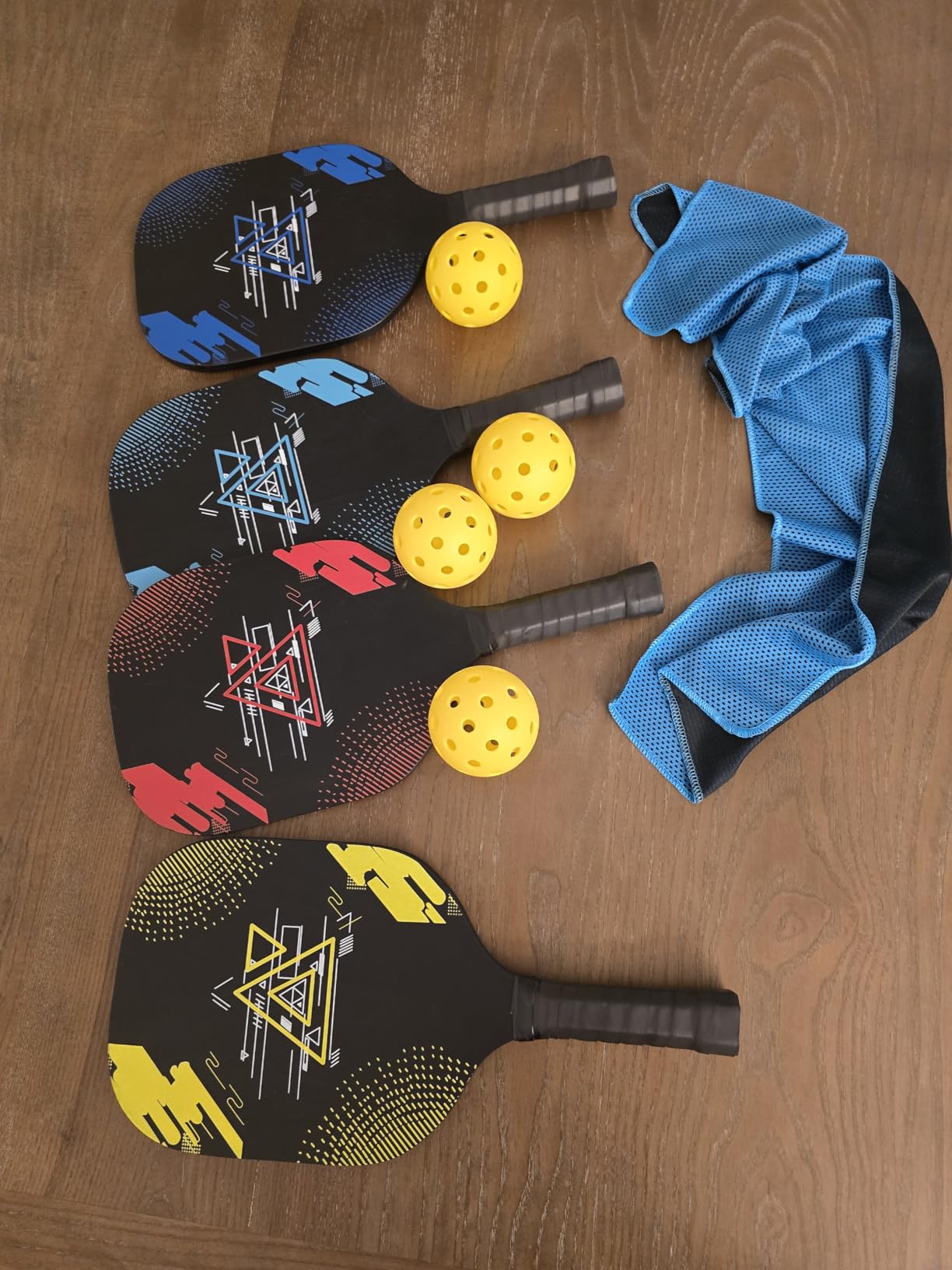 Pickleball Paddles Set of 4, Wood Pickleball Set with Comfort Grip | 4 Cooling Towels, 4 Pickleball Balls & Carry Bag. Cushion Grip Wood Paddle Set for Men, Women, Beginners & Family customer photo 2