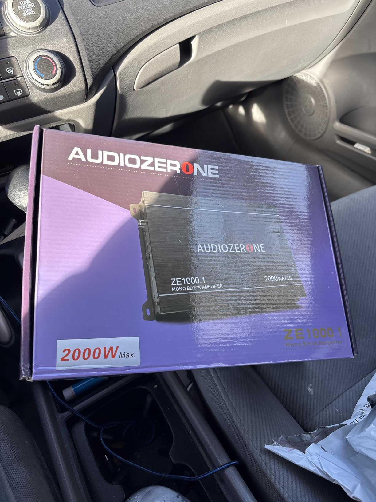AUDIOZERONE Car Audio Amplifier ZE1000.1 2000W Monoblock Class D MOSFET Subwoofer Audio, 1-4 Ohm Stable customer photo 2