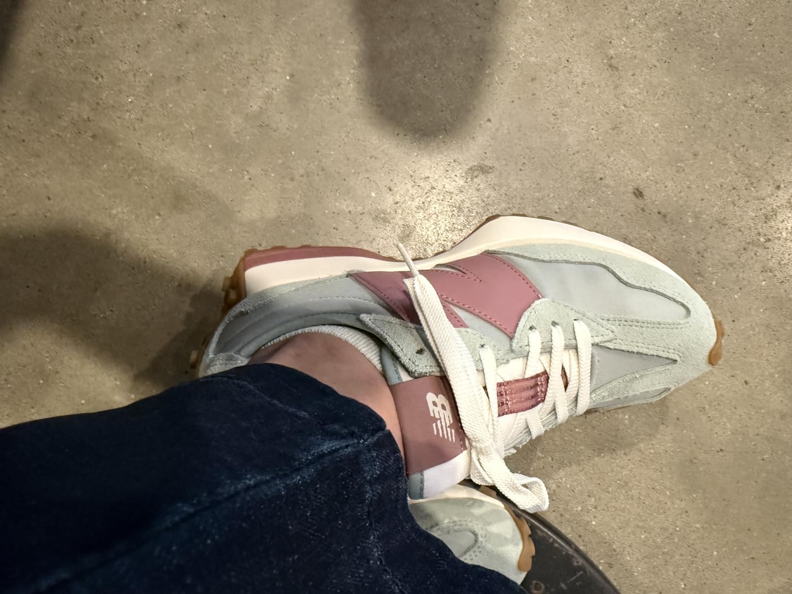 Women's 327 customer photo 1