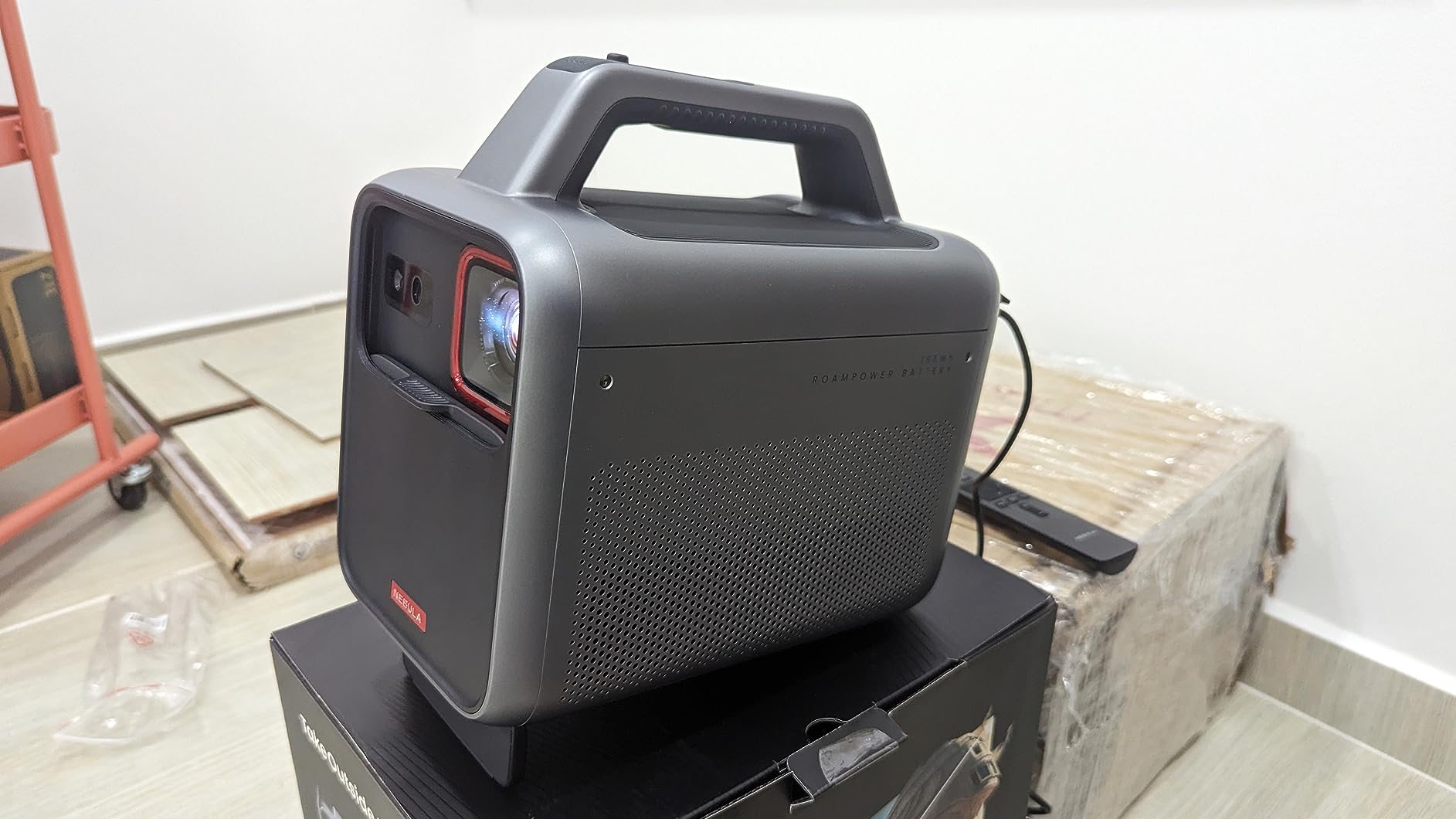 Mars 3 Outdoor Portable Projector, 5H Battery | 1000 ANSI Lumens, AI-Powered Image, 200 Inch Home Theater, Android TV, for Backyard, Office and Business, and Camping customer photo 1