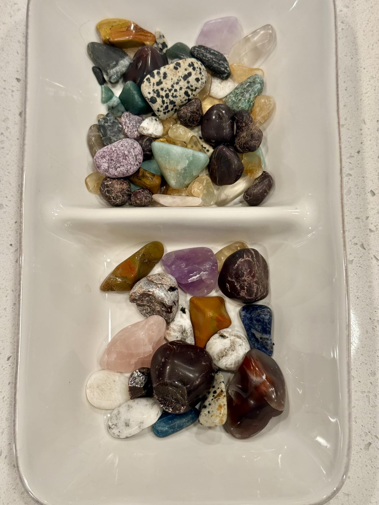 National Geographic Ultra Quiet Rock Tumbler Kit for Kids and Adults | Ultra-Quiet Design, 2 Lb. Barrel, Rough Gemstones, 4-Stage Grit, GemFoam Polish, Rock Polisher, Geology Hobby customer photo 2