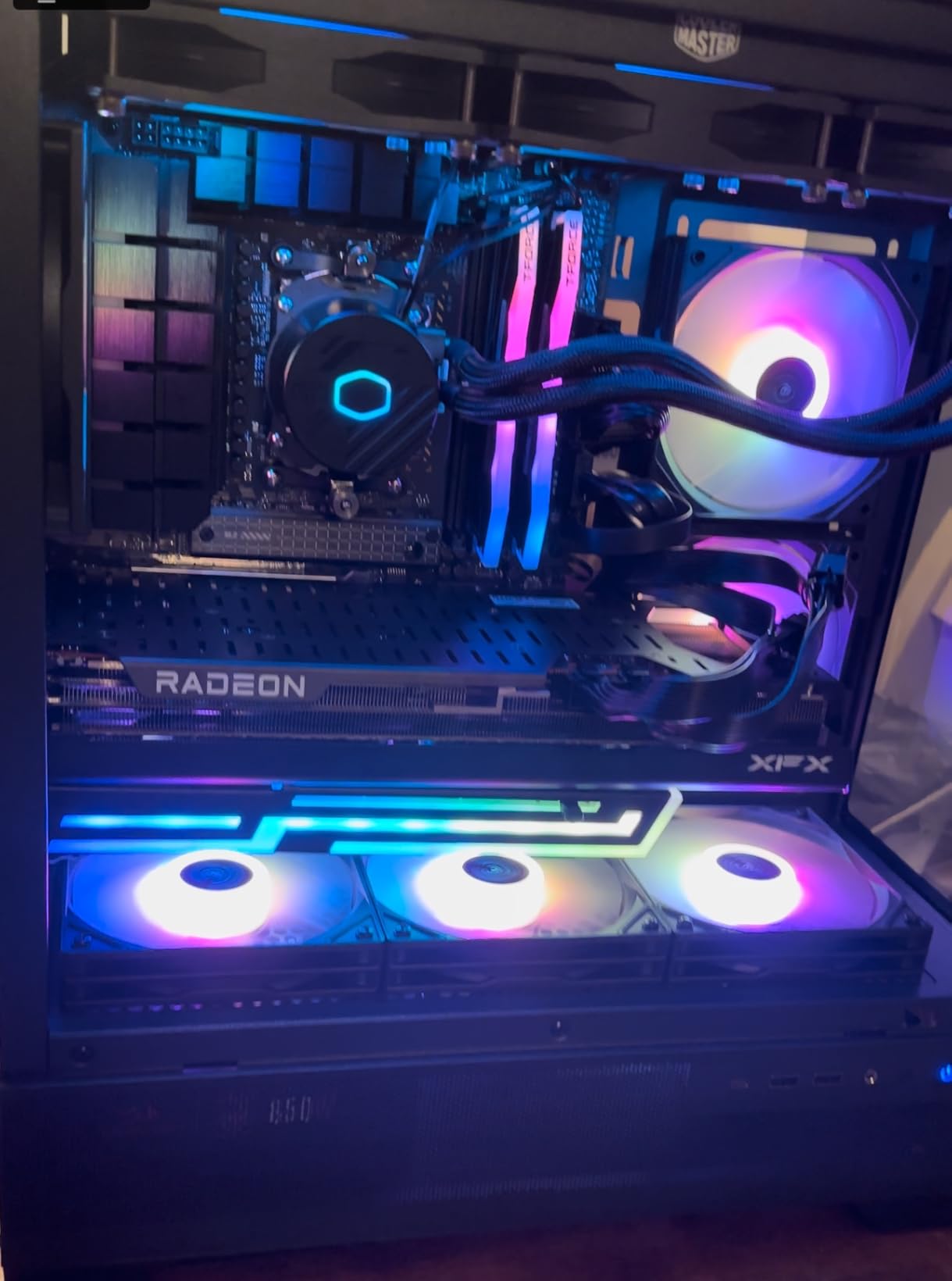 Cooler Master 360L Core AIO CPU Liquid Cooler - 360mm Radiator, 3X ARGB PWM Fans, Patented Gen S Dual-Chamber Pump, Quiet Cooling & Easy Installation, AMD AM5/AM4 & Intel LGA 1851/1700, Black customer photo 2