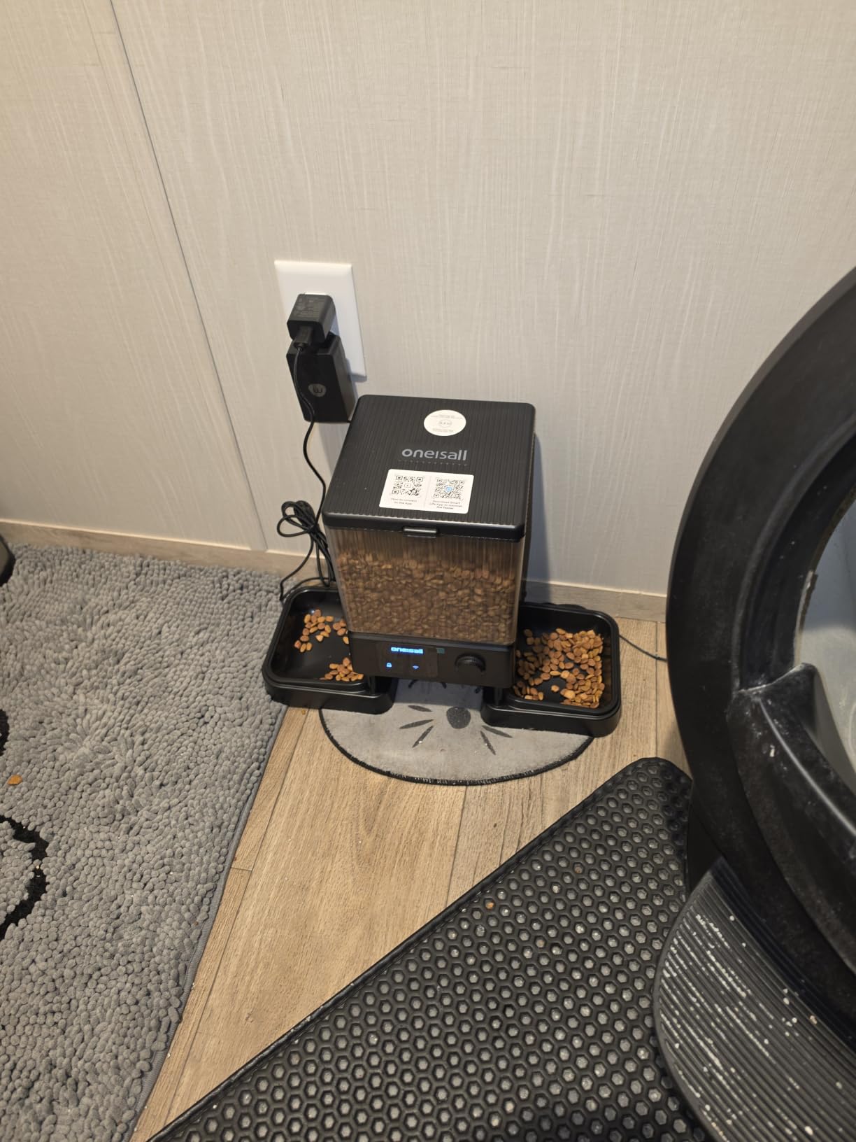 oneisall 5G WiFi Automatic Cat Feeder for 2 Cats, App Control, 20 Cups/5L | Timed Meals, Feed Now, Feeding Logs, Slow Feed, Precise Portions, 10s Voice Recorder, Family Sharing, Stainless Steel Bowls customer photo 2