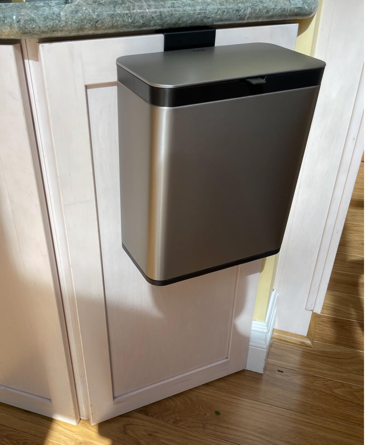 EKO Kitchen Compost Bin, 7L / 1.85 Gal Stainless Steel with Removable Inner Bucket and Deodorizer Compartment, 2-in-1 Countertop Compost Bin with Lid, Food Waste Caddy for Kitchen (MMT & Black Finish) customer photo 2