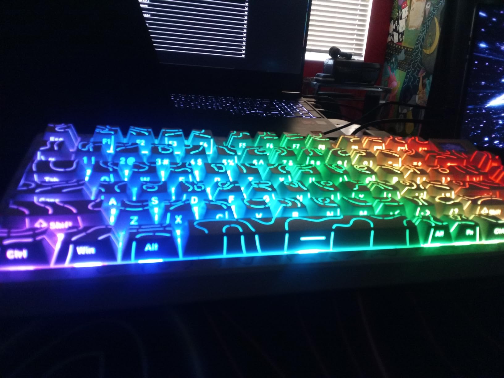 Womier SK80 75% Keyboard with Color Multimedia Display Gaming Keyboard | Creamy Sound Mechanical Wired Hot Swappable Gasket RGB Custom Keyboard, Pre-lubed Stabilizer for Mac/Win, Black Kanagawa customer photo 1