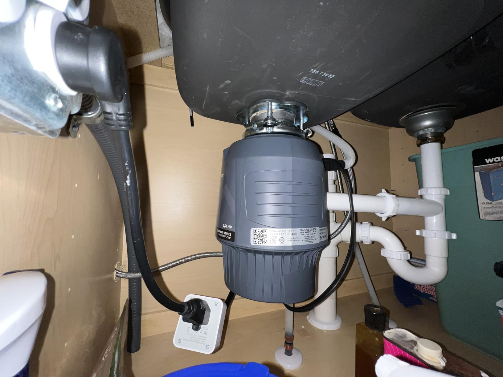 InSinkErator EVOLUTION 3/4 HP, Advanced Series EZ Connect Continuous Feed Food Waste Garbage Disposal, 75% Quieter than BADGER Series customer photo 2
