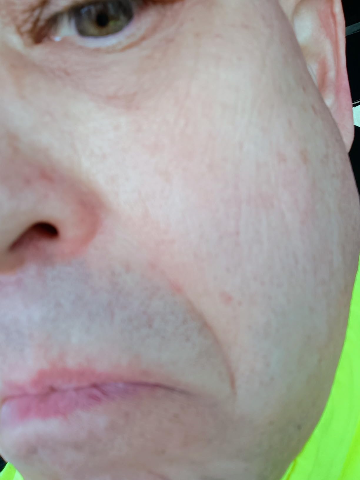 Braun Series 8 Electric Razor for Men, with 4+1 Shaving Elements & Precision Long Hair Trimmer, Close & Gentle Even on Dense Beards, Wet & Dry Electric Razor with 60min Runtime, 8517s Galvano Silver customer photo 1