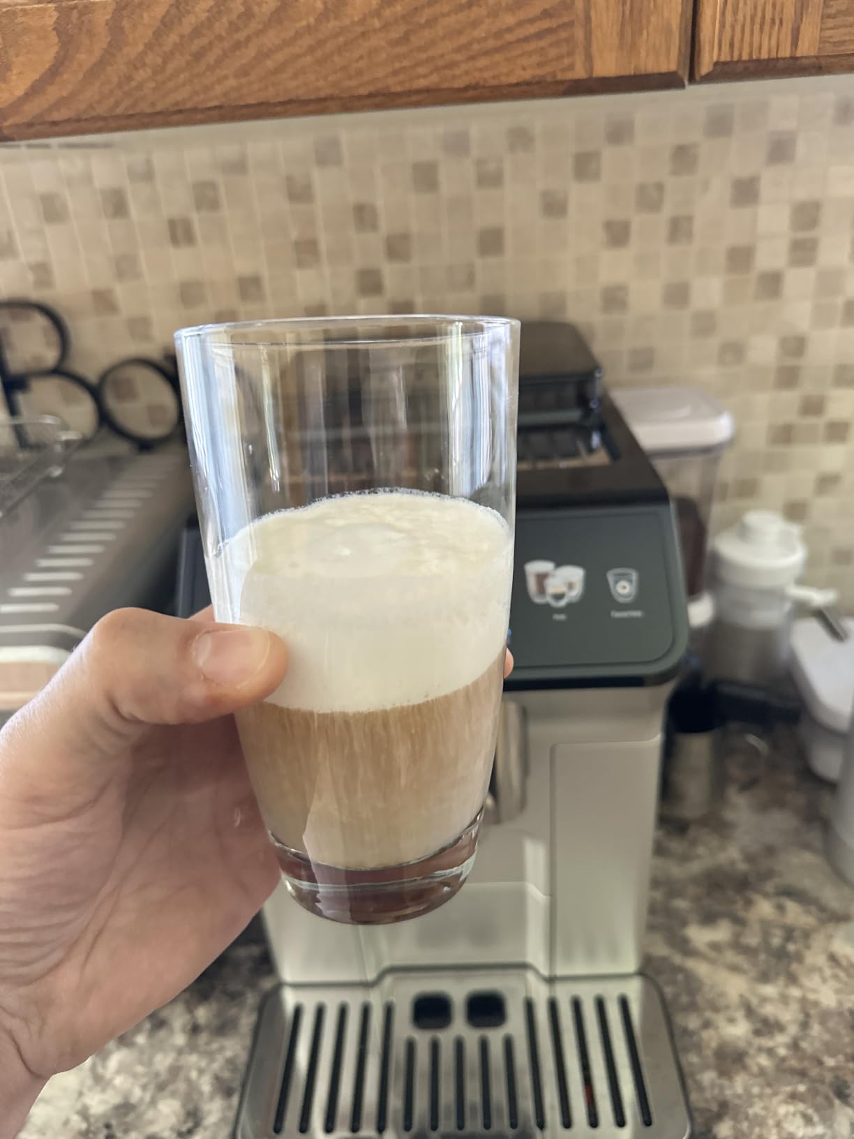 De'Longhi Eletta Explore Espresso Machine with Coffee Grinder, Milk Frother | #1 Worldwide Espresso Machine Maker, 50+ One-Touch Recipes, Travel Mug, Hot & Cold Frother, Built-in Grinder, 4 User Profiles customer photo 2
